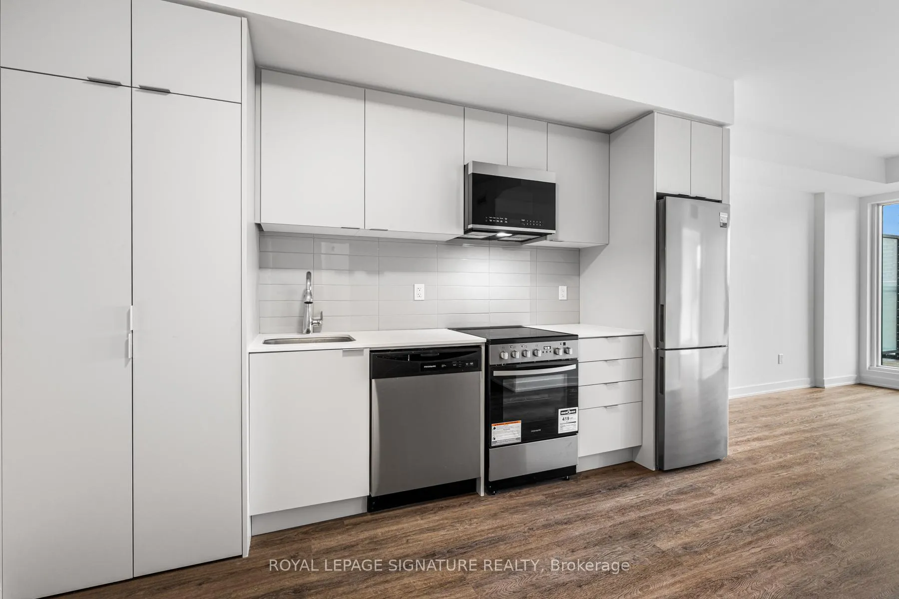 Photo 2 of Unit 209, 4569 Kingston Road, Scarborough, West Hill — HOMEH