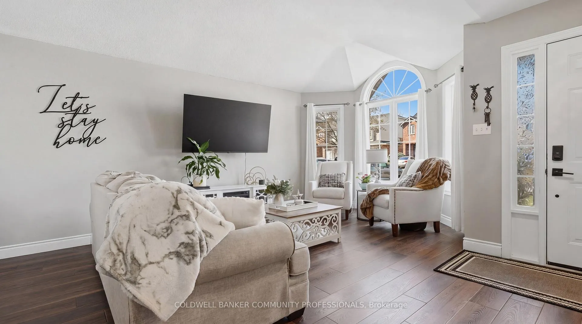 Photo 6 of 28 Glenhollow Drive, Hamilton, Stoney Creek Mountain — HOMEH