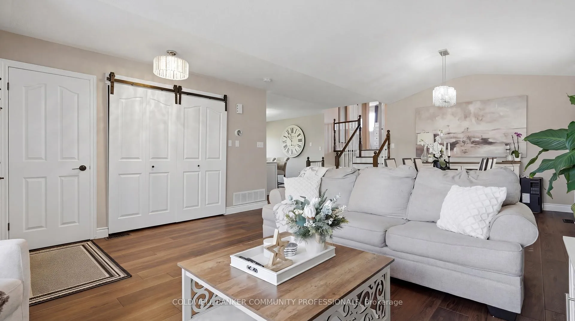 Photo 8 of 28 Glenhollow Drive, Hamilton, Stoney Creek Mountain — HOMEH