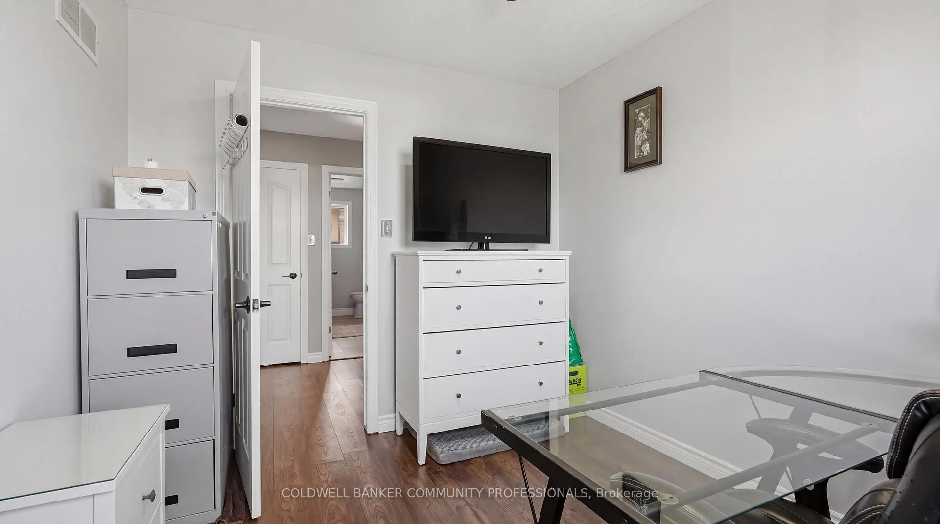 Photo 21 of 28 Glenhollow Drive, Hamilton, Stoney Creek Mountain — HOMEH