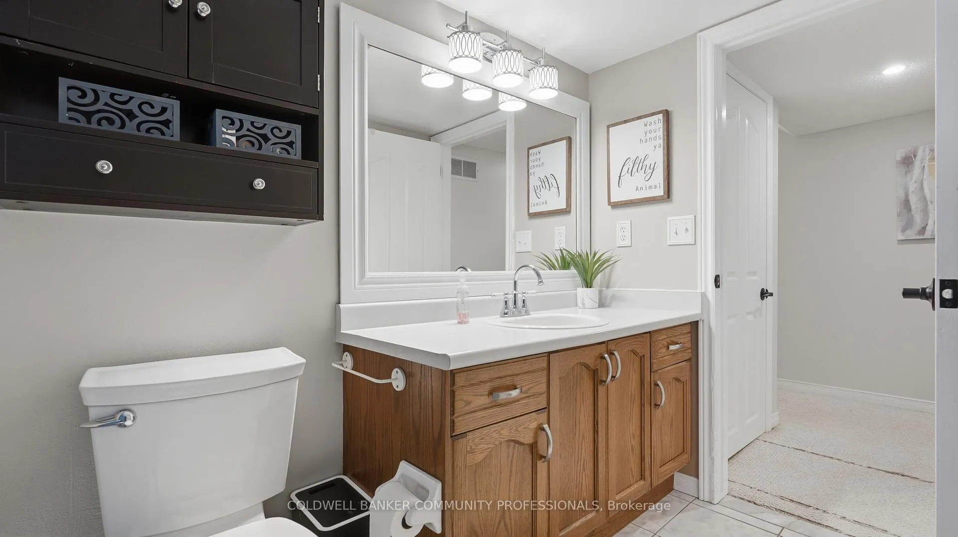Photo 32 of 28 Glenhollow Drive, Hamilton, Stoney Creek Mountain — HOMEH