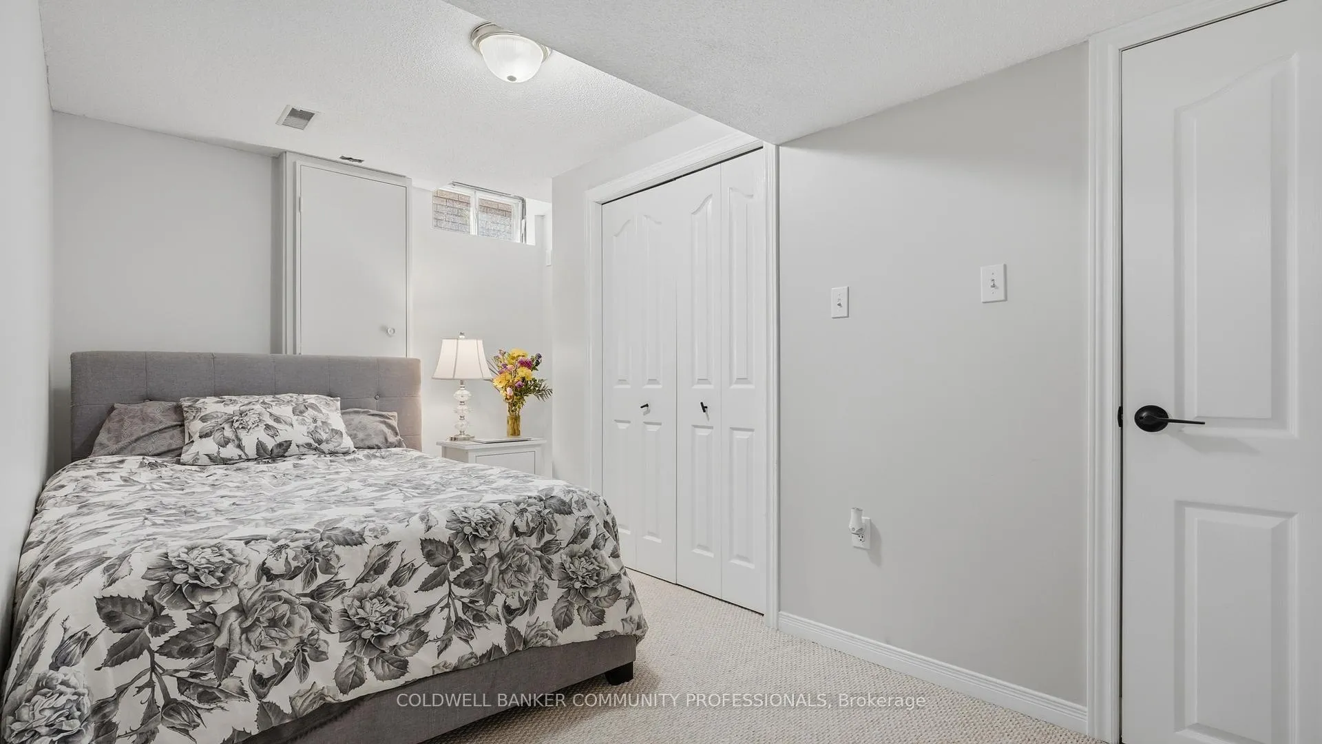 Photo 33 of 28 Glenhollow Drive, Hamilton, Stoney Creek Mountain — HOMEH