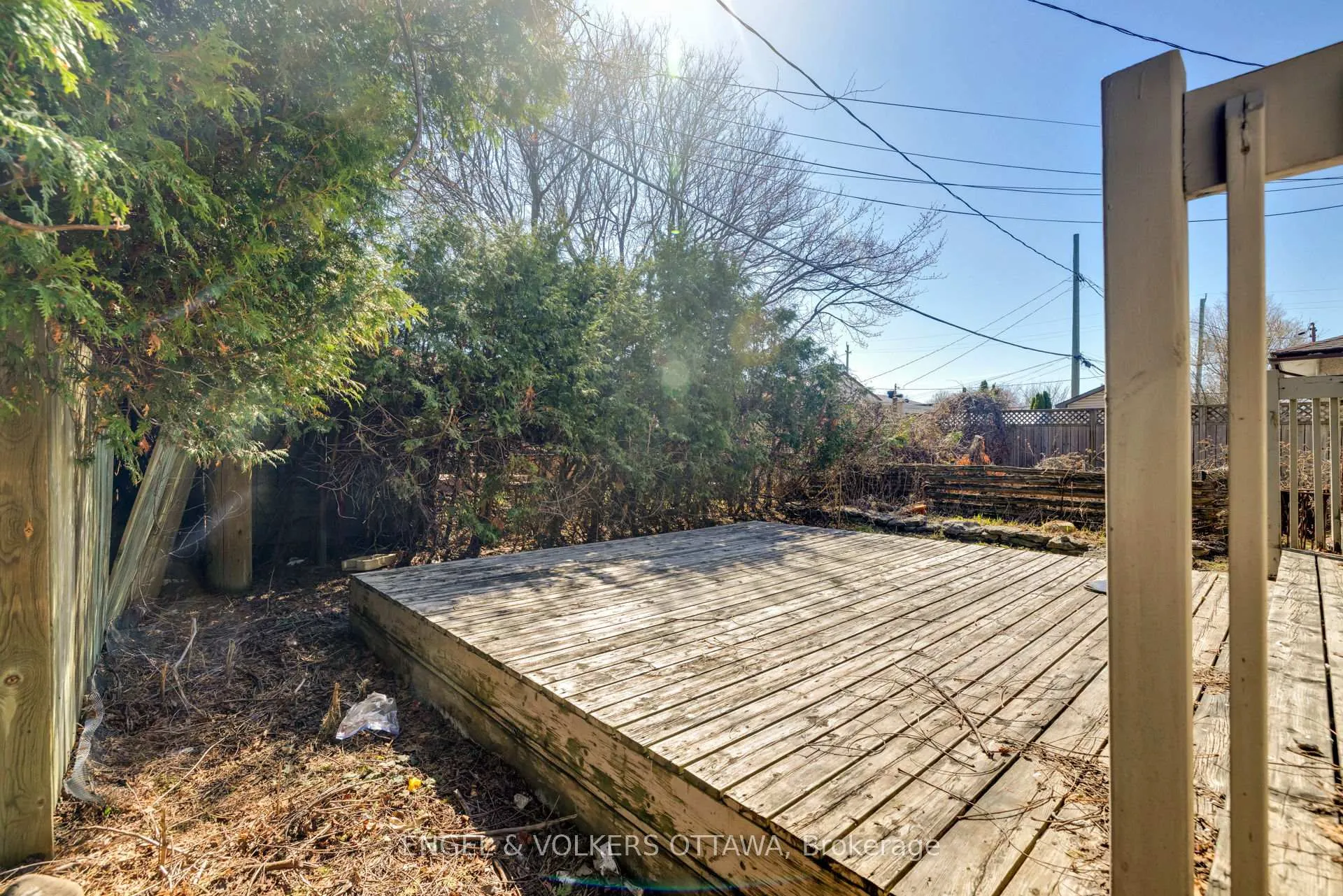Photo 18 of 1311 S Avenue, Ottawa, Eastway Gardens/Industrial Park — HOMEH
