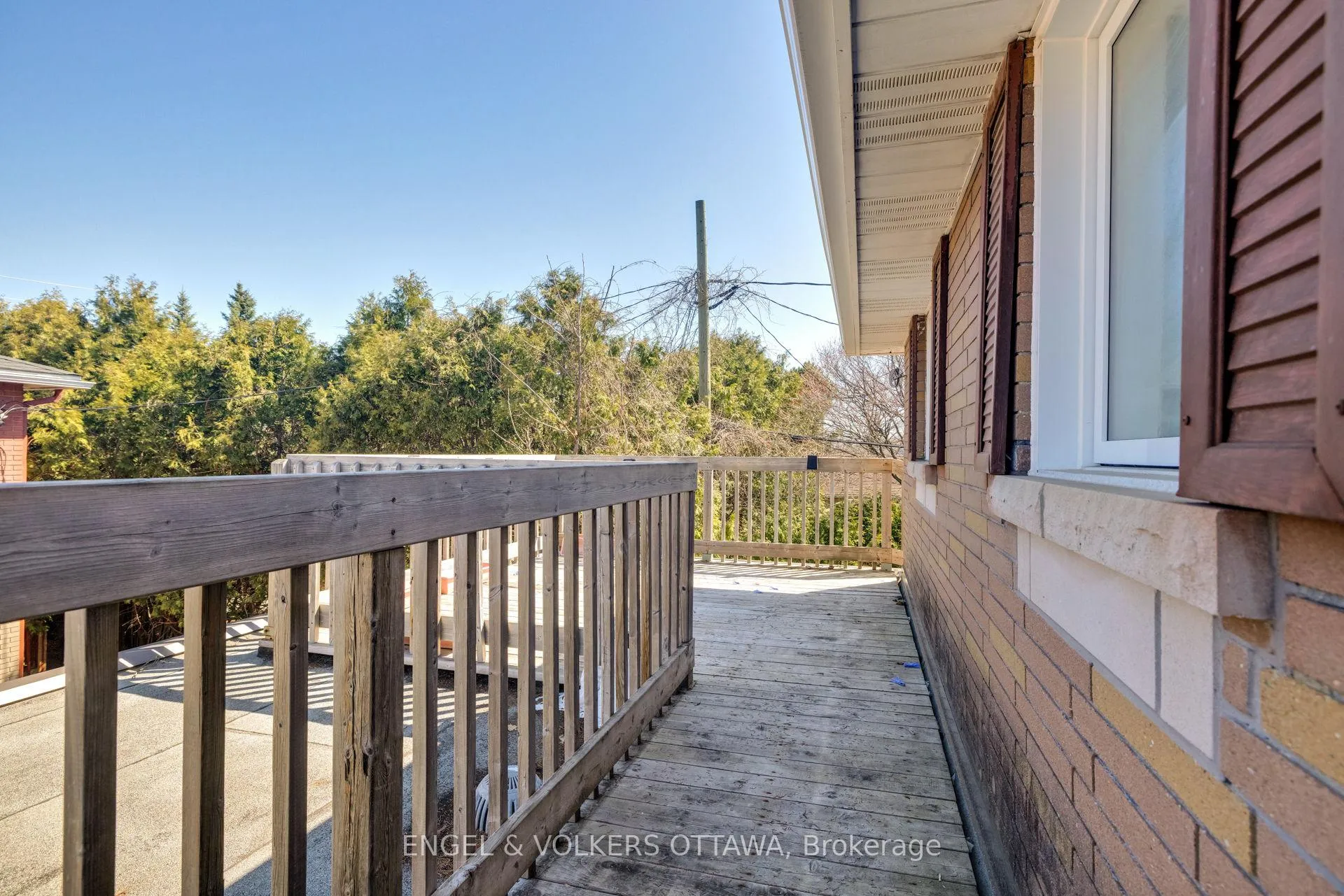 Photo 21 of 1311 S Avenue, Ottawa, Eastway Gardens/Industrial Park — HOMEH