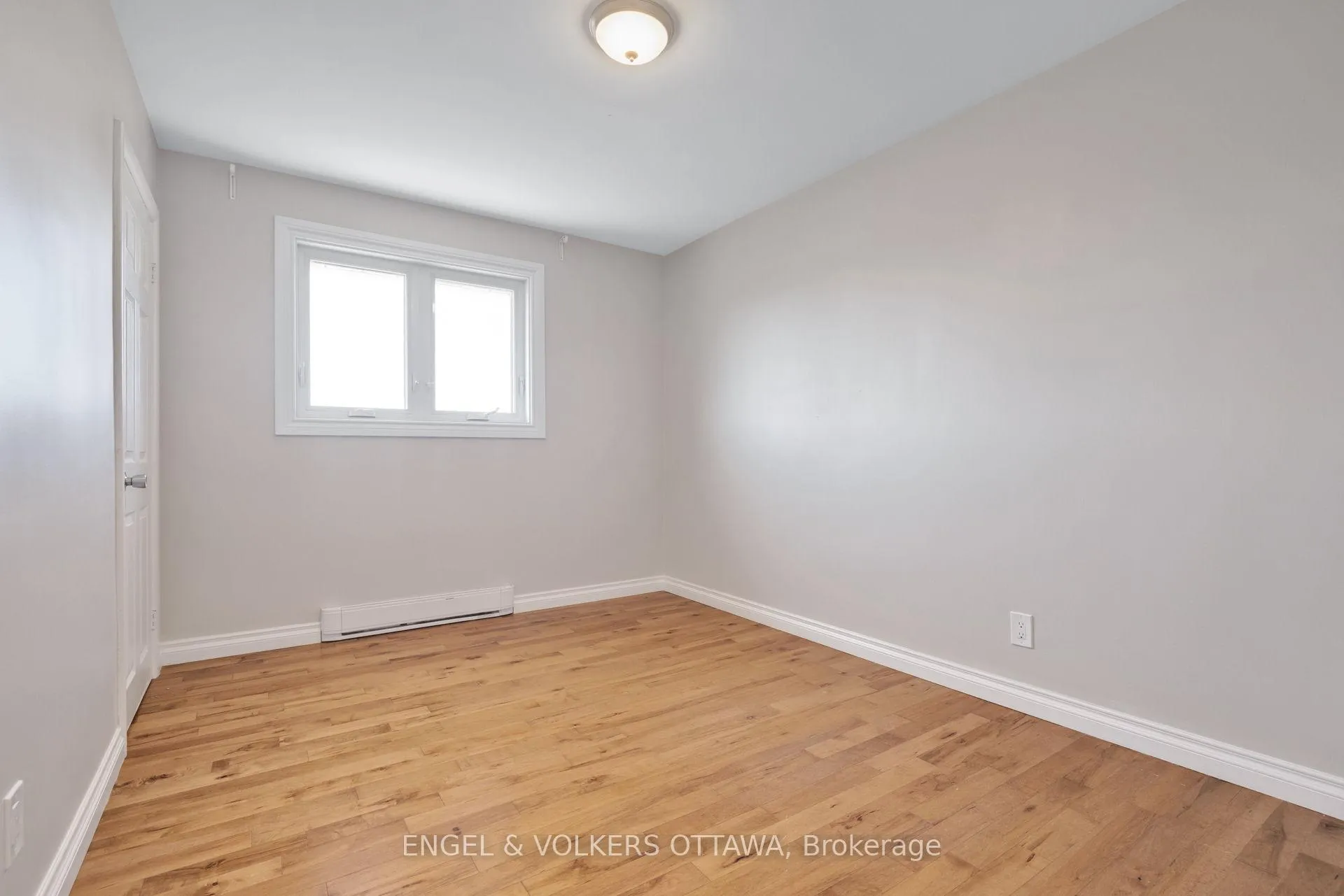 Photo 31 of 1311 S Avenue, Ottawa, Eastway Gardens/Industrial Park — HOMEH