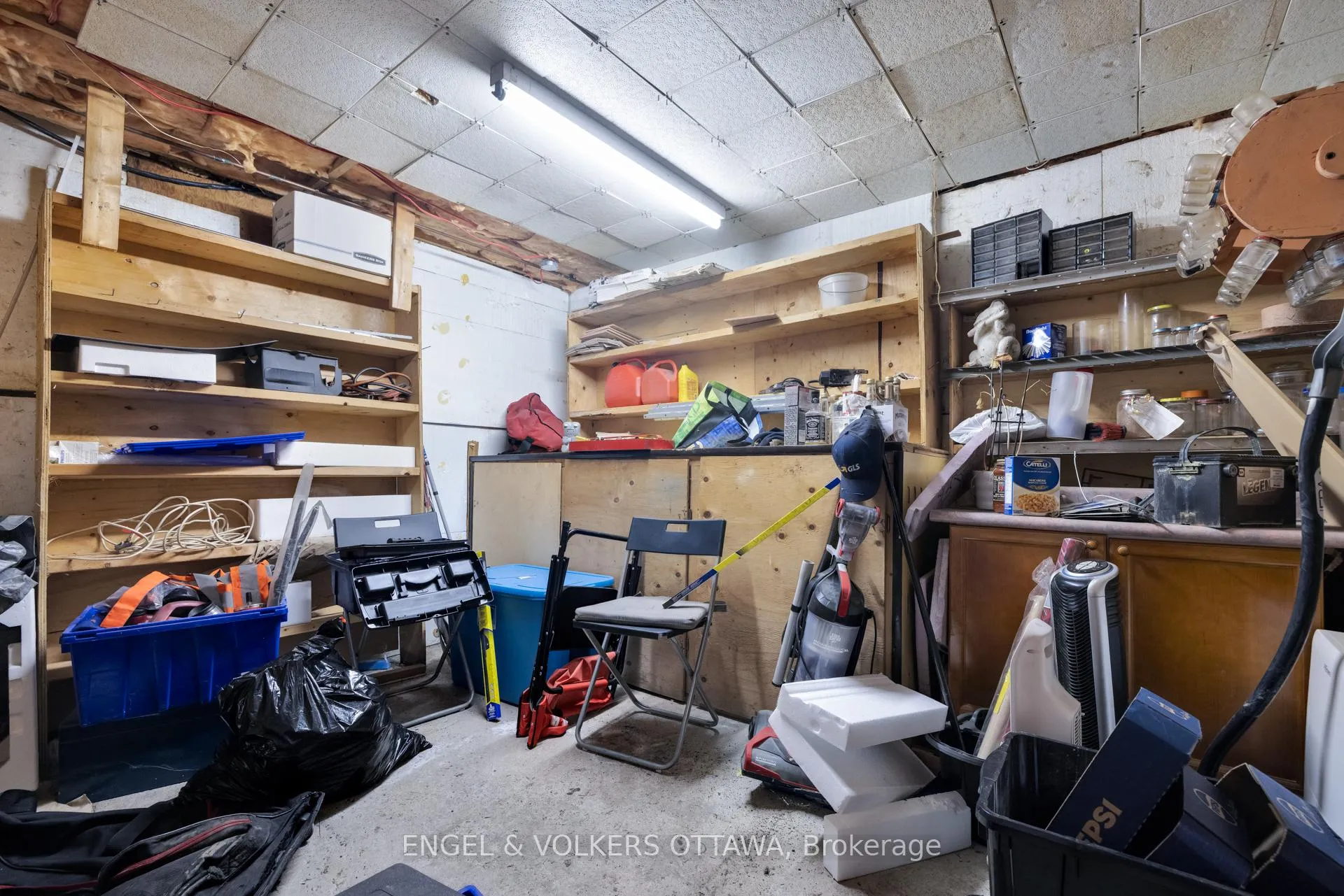 Photo 39 of 1311 S Avenue, Ottawa, Eastway Gardens/Industrial Park — HOMEH