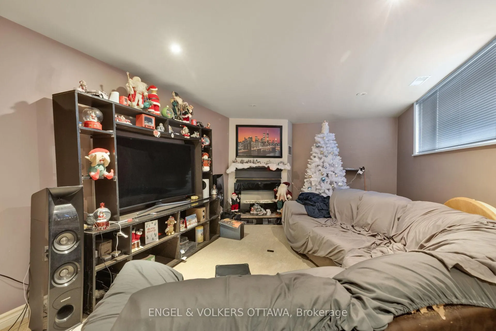Photo 44 of 1311 S Avenue, Ottawa, Eastway Gardens/Industrial Park — HOMEH