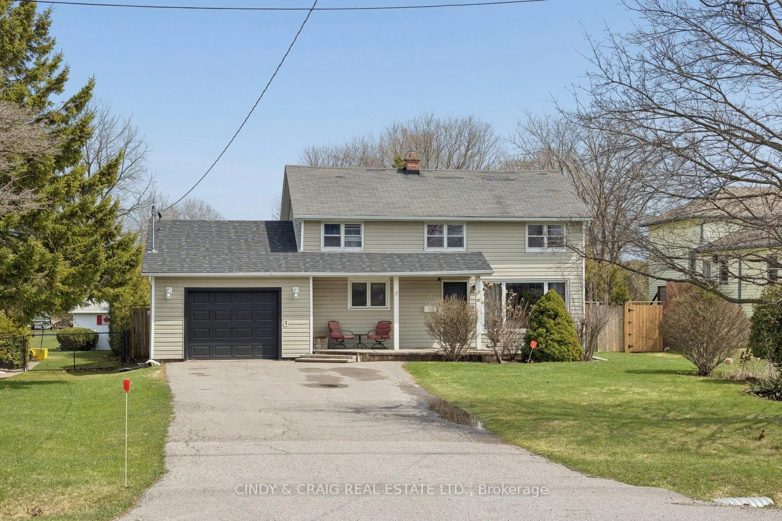 Photo 1 of 39 Darlington Boulevard, Clarington, Courtice — HOMEH