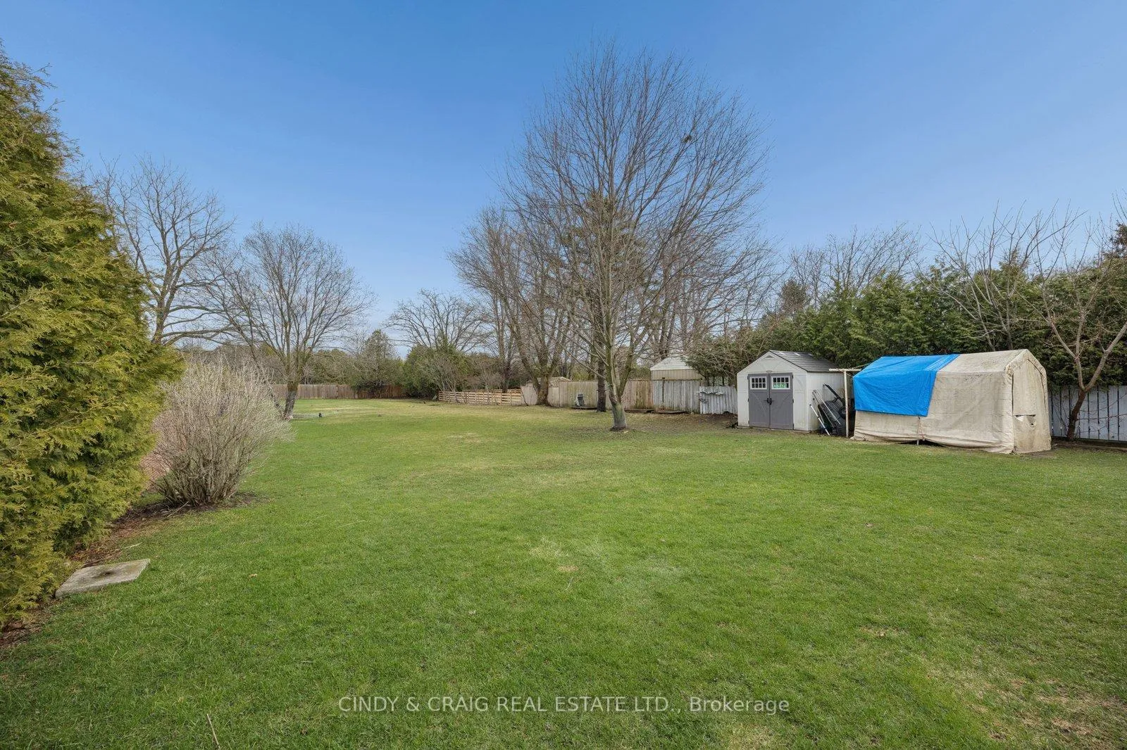 Photo 13 of 39 Darlington Boulevard, Clarington, Courtice — HOMEH