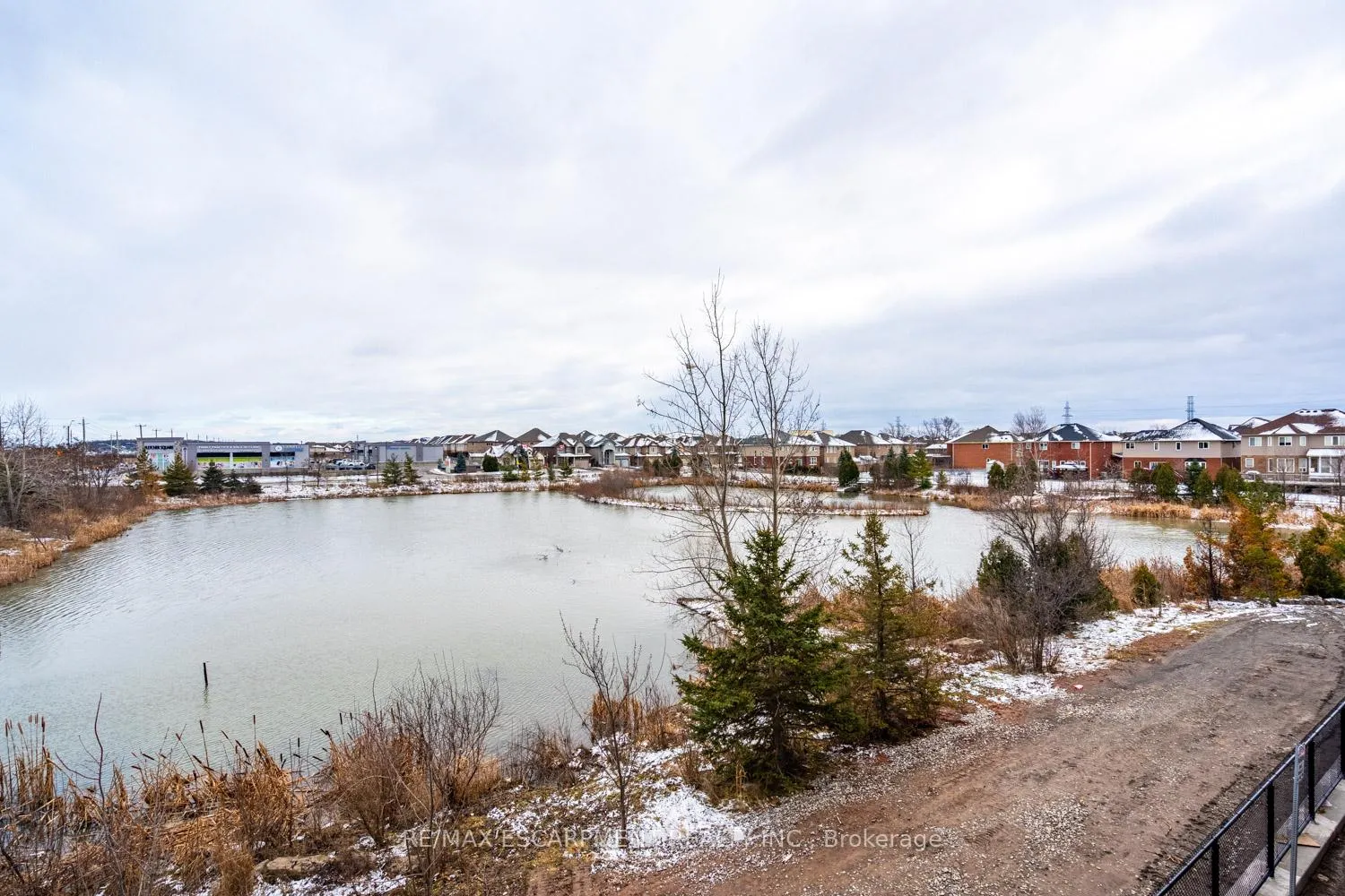 Photo 21 of Unit 213, 1936 Rymal Road E, Hamilton, Rural Glanbrook — HOMEH