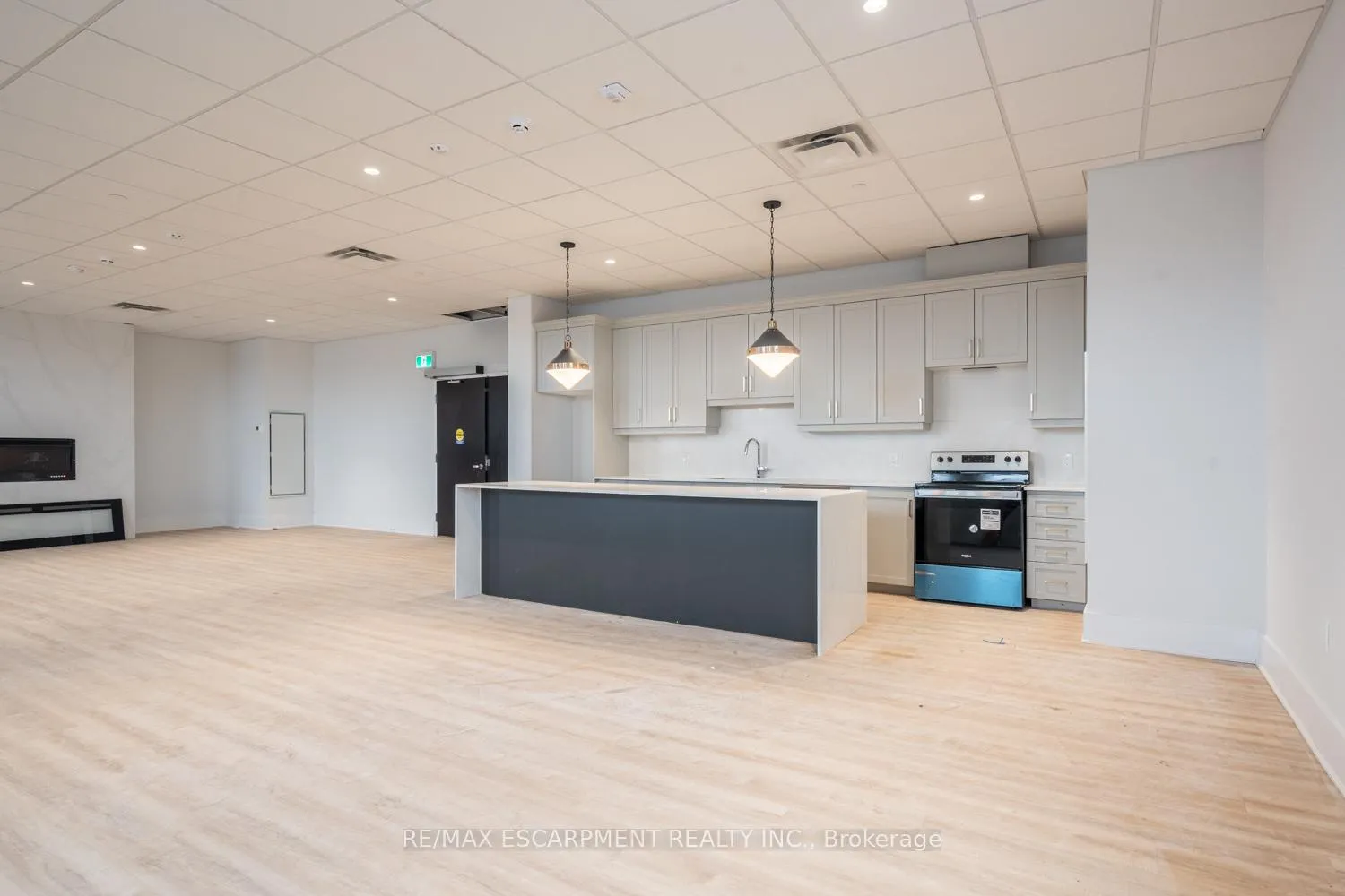 Photo 29 of Unit 213, 1936 Rymal Road E, Hamilton, Rural Glanbrook — HOMEH
