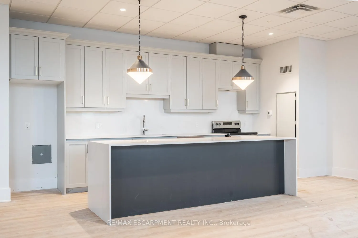 Photo 30 of Unit 213, 1936 Rymal Road E, Hamilton, Rural Glanbrook — HOMEH