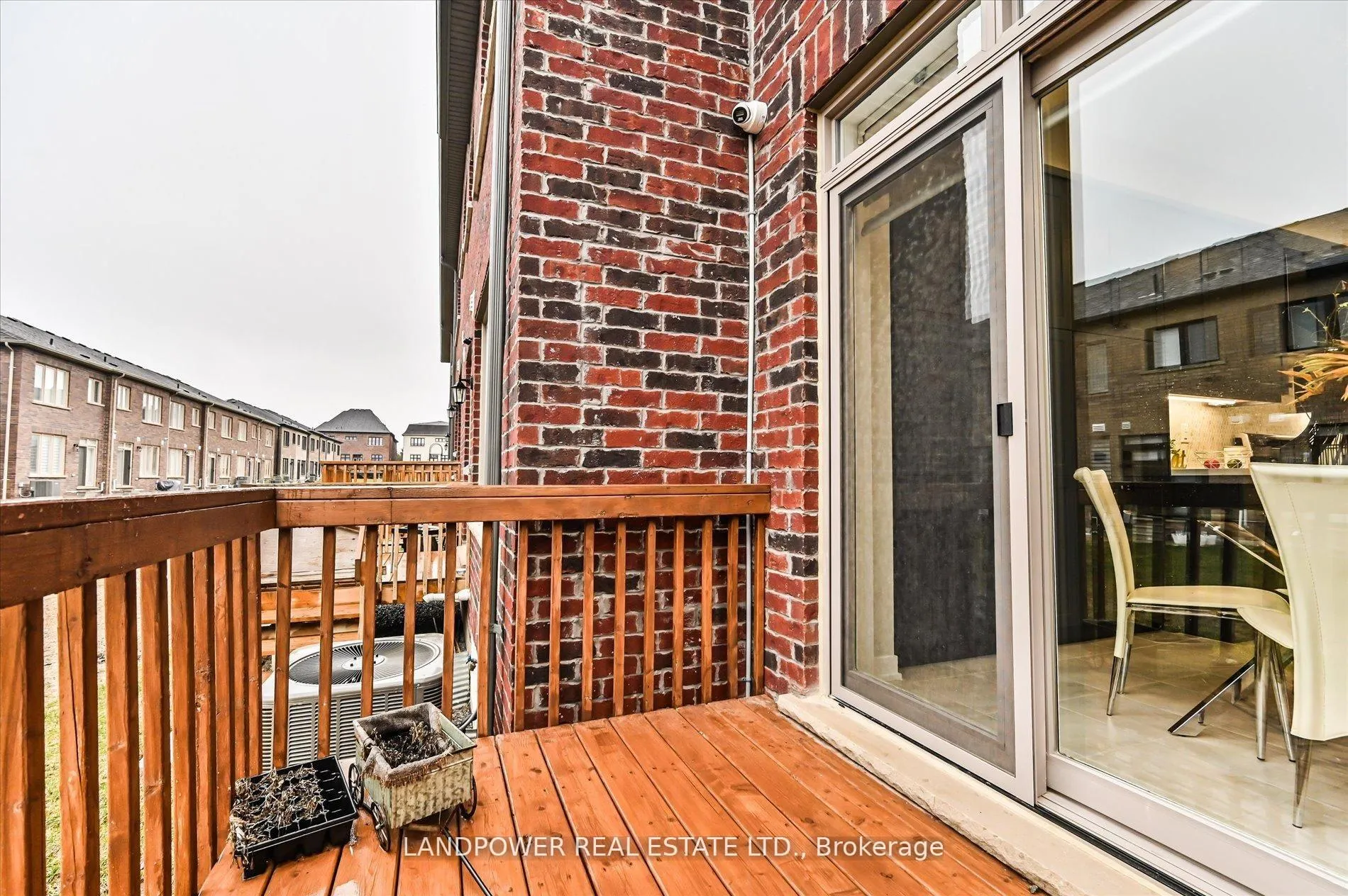Photo 31 of 32 Harvey Bunker Crescent, Markham, Angus Glen — HOMEH