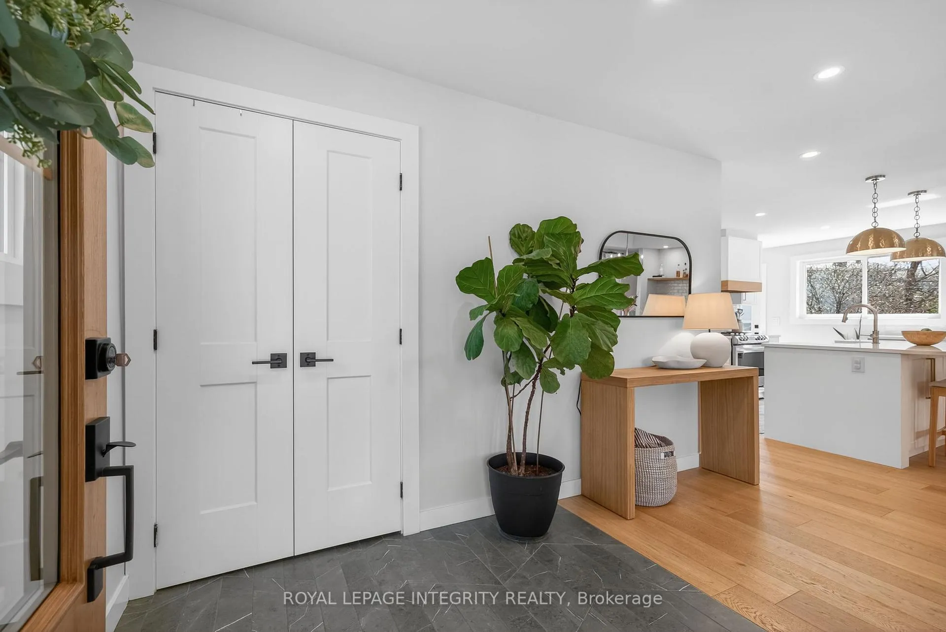 Photo 8 of 1145 Greyrock Crescent, Ottawa, Copeland Park — HOMEH