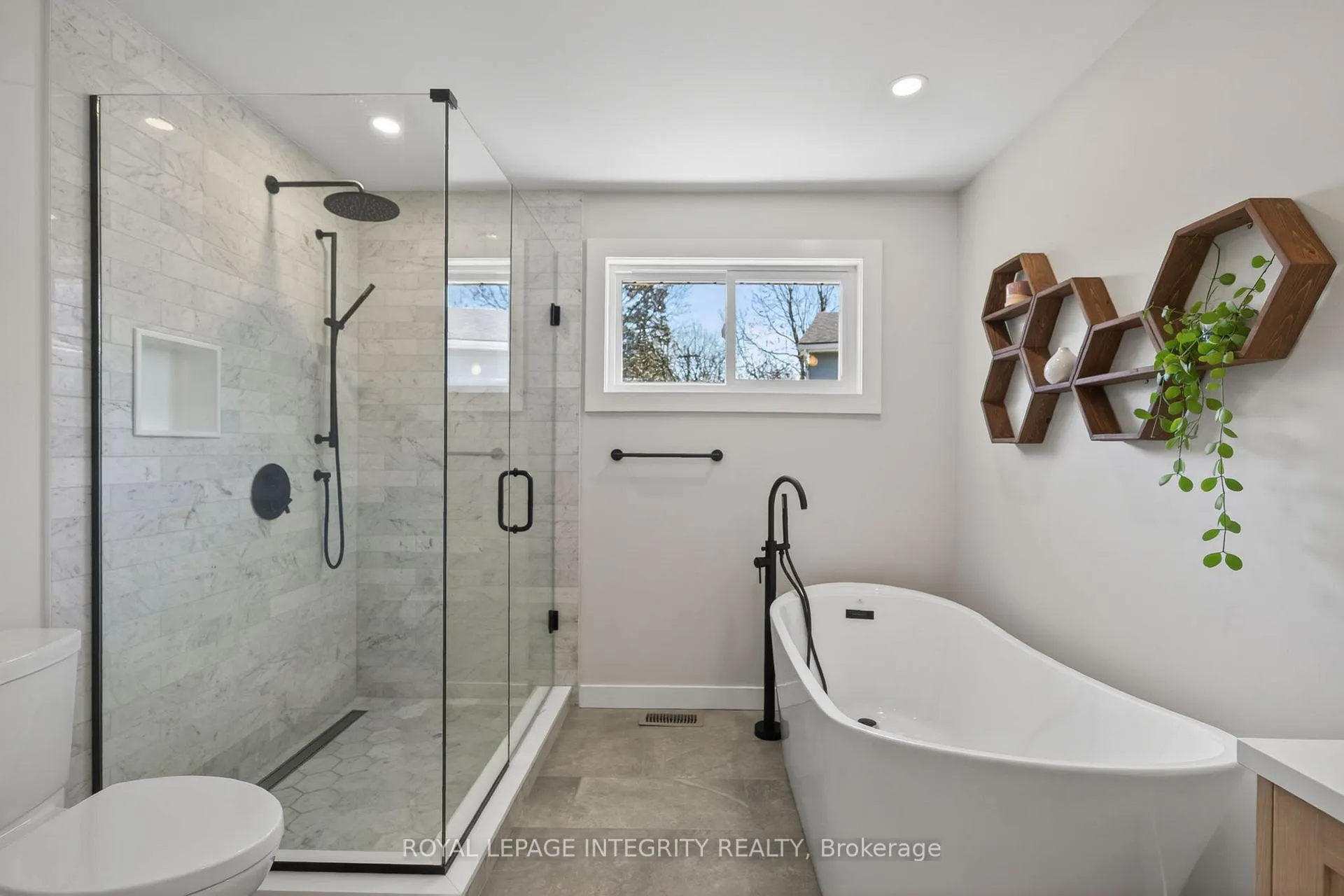 Photo 32 of 1145 Greyrock Crescent, Ottawa, Copeland Park — HOMEH