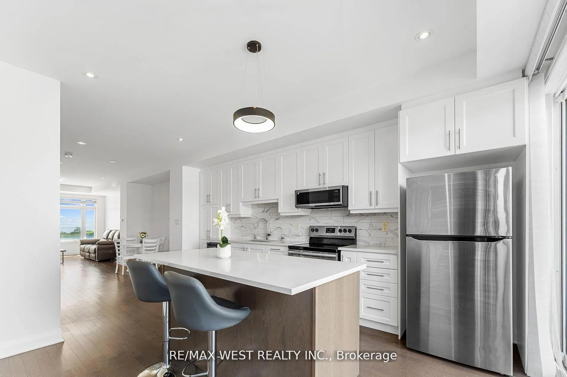 Photo 31 of 787 Port Darlington Road, Clarington, Bowmanville — HOMEH