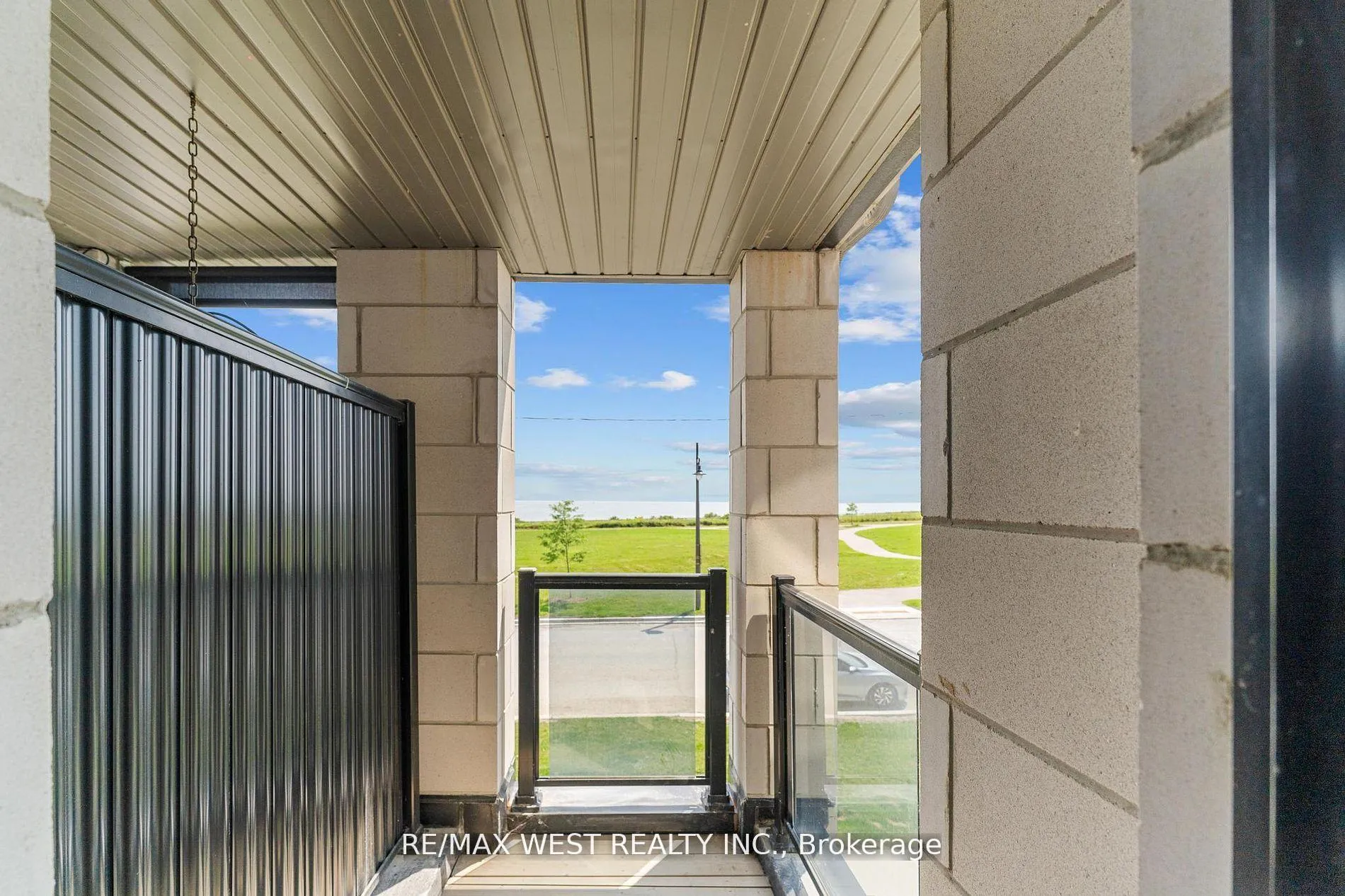 Photo 37 of 787 Port Darlington Road, Clarington, Bowmanville — HOMEH
