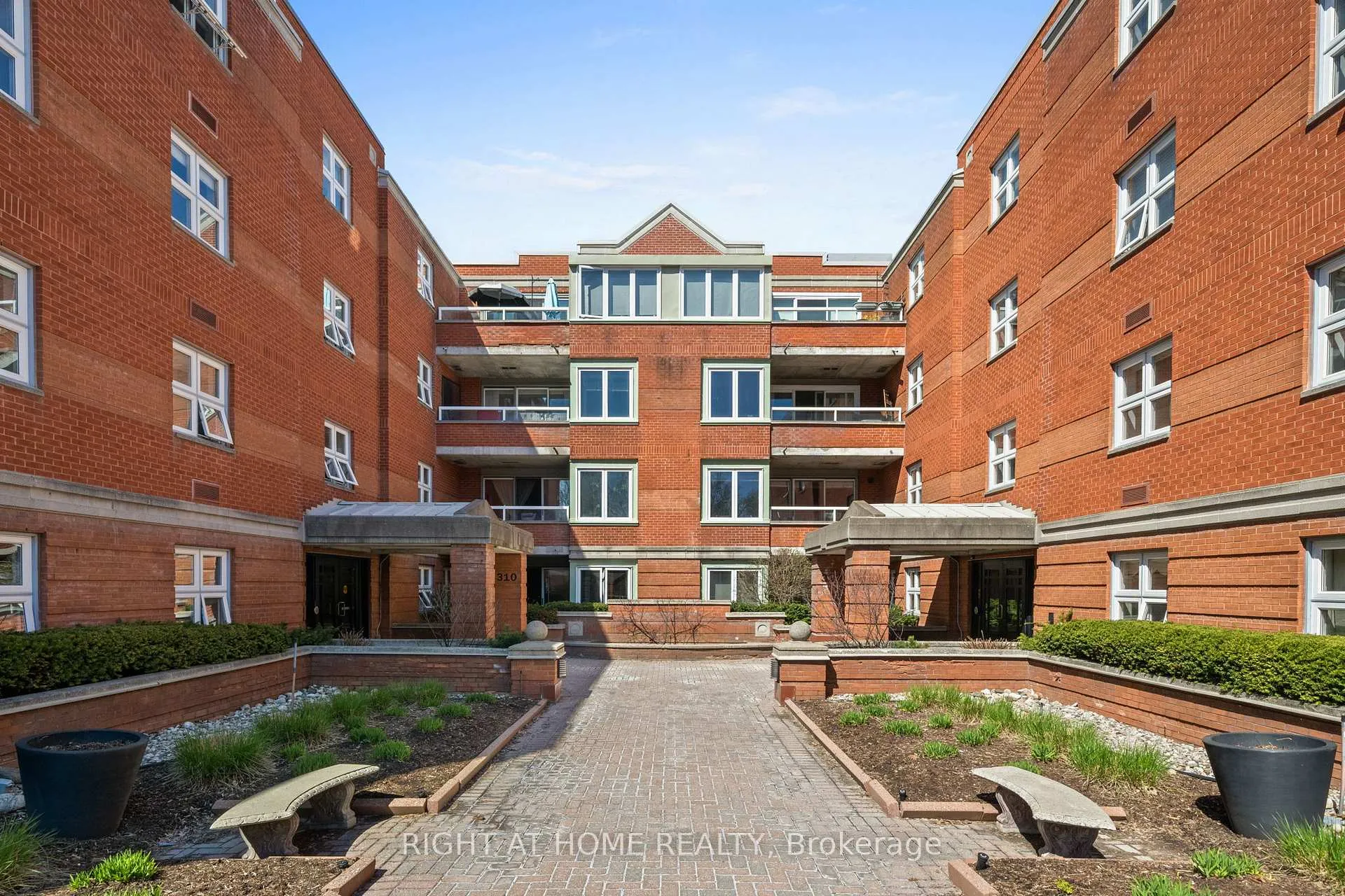 Photo 4 of Unit 301, 320 Crichton Street, Ottawa, Lindenlea — HOMEH