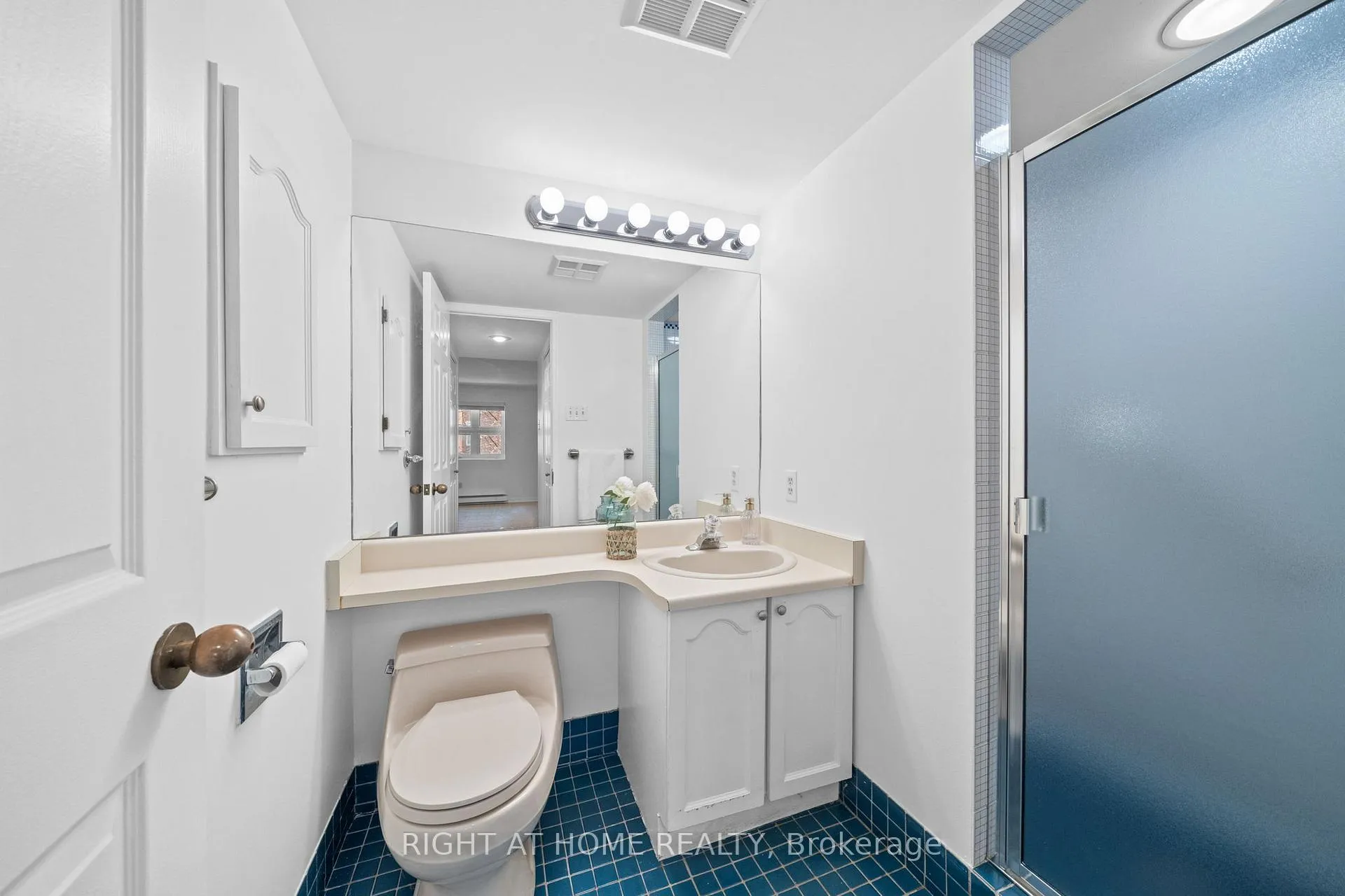 Photo 33 of Unit 301, 320 Crichton Street, Ottawa, Lindenlea — HOMEH