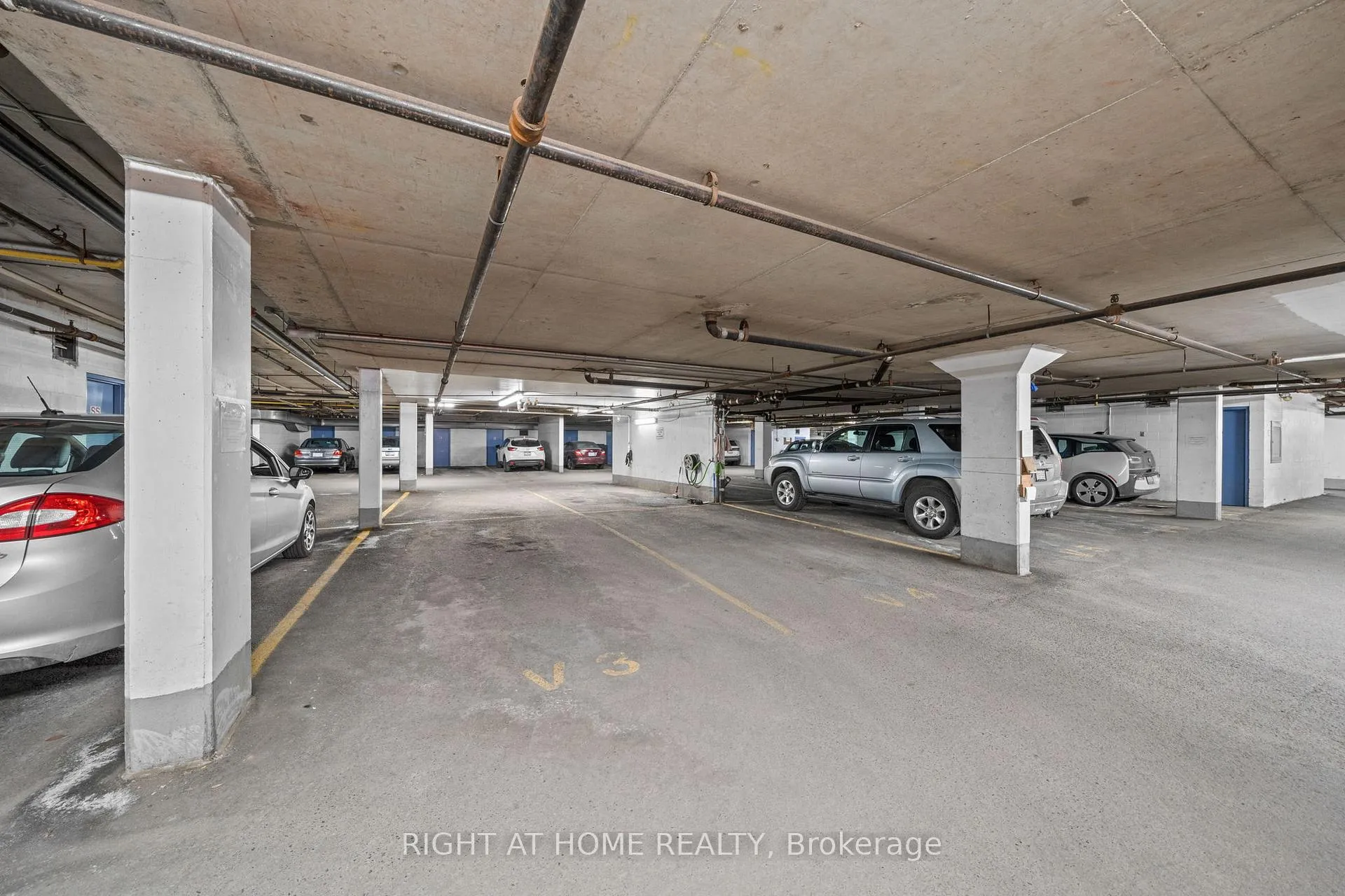 Photo 41 of Unit 301, 320 Crichton Street, Ottawa, Lindenlea — HOMEH