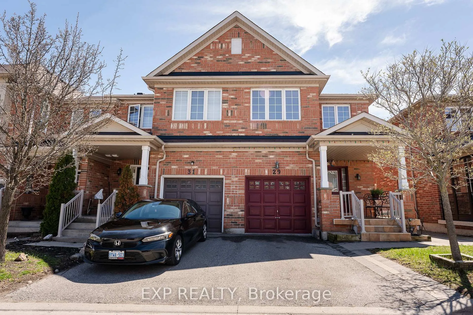 Photo 2 of 29 Michaelman Road, Ajax, South East — HOMEH