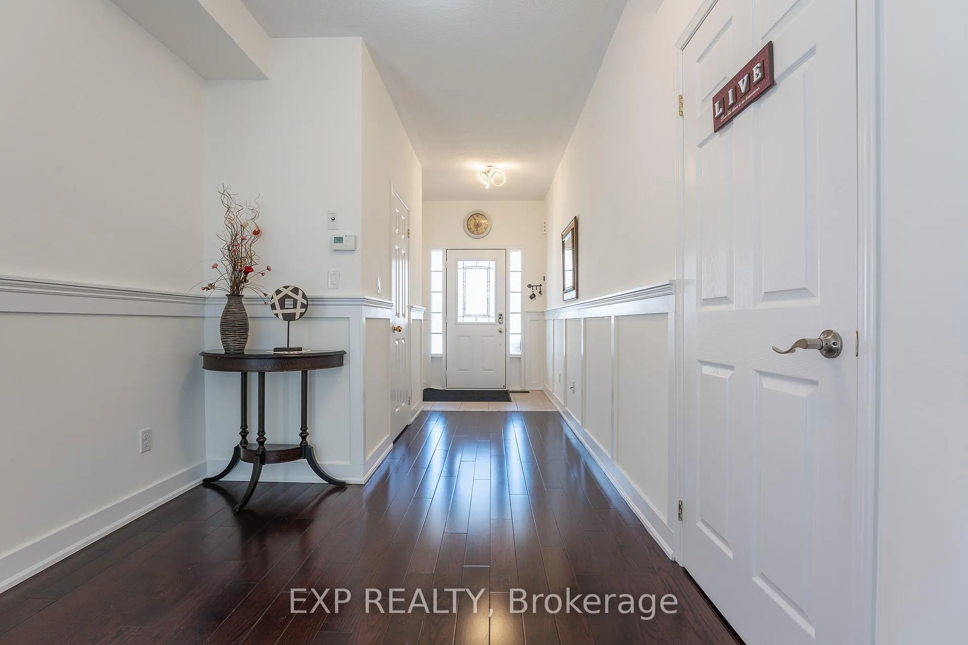 Photo 3 of 29 Michaelman Road, Ajax, South East — HOMEH