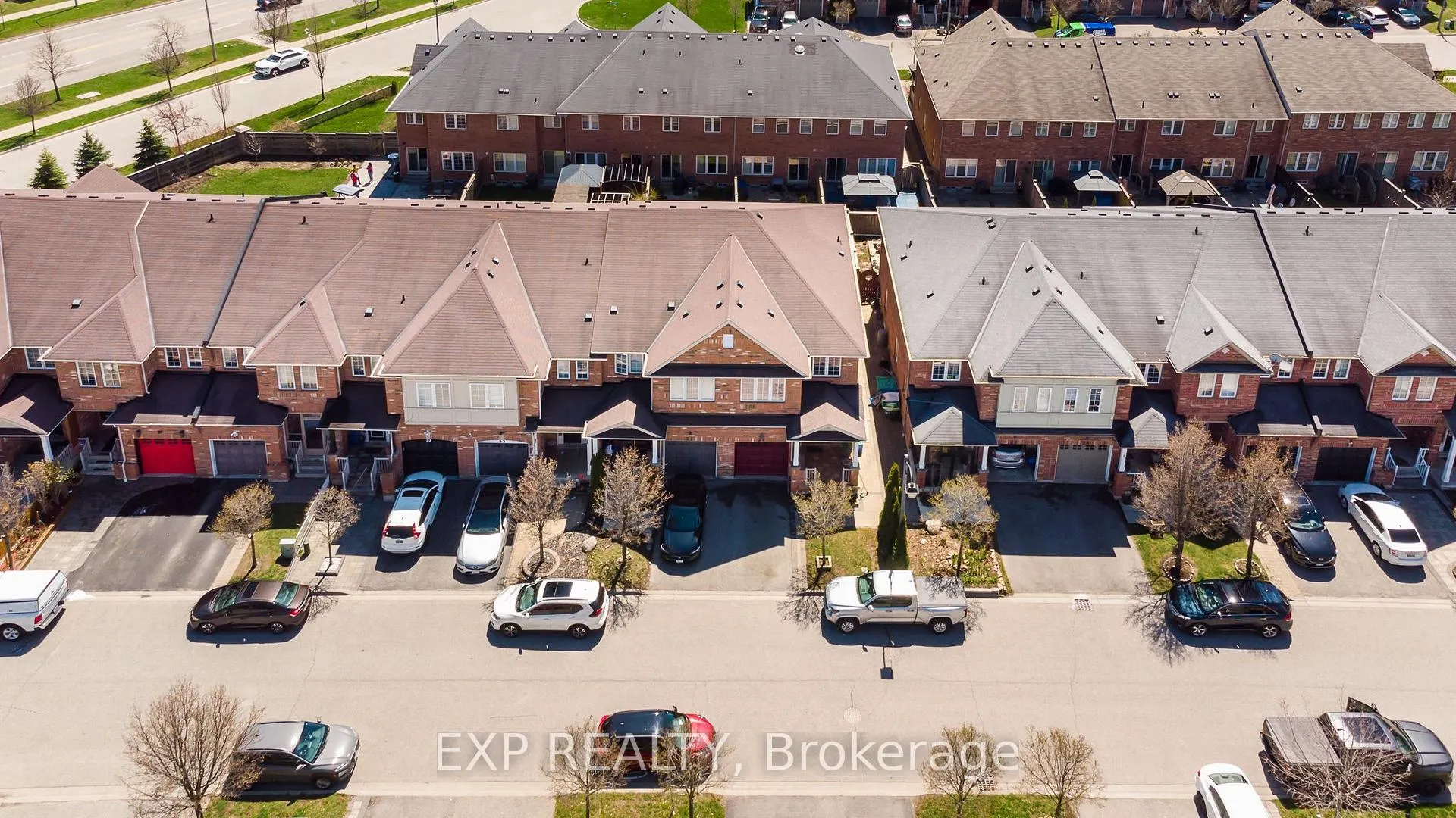Photo 33 of 29 Michaelman Road, Ajax, South East — HOMEH