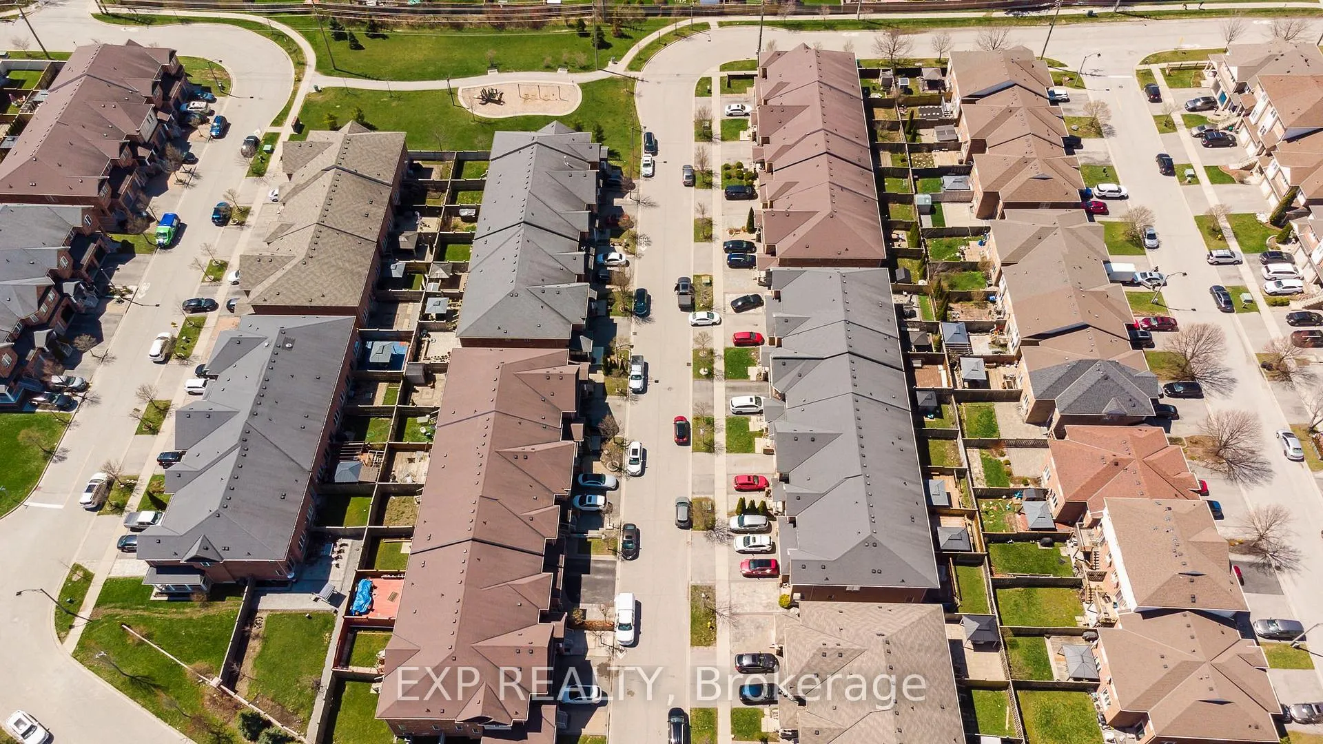 Photo 38 of 29 Michaelman Road, Ajax, South East — HOMEH