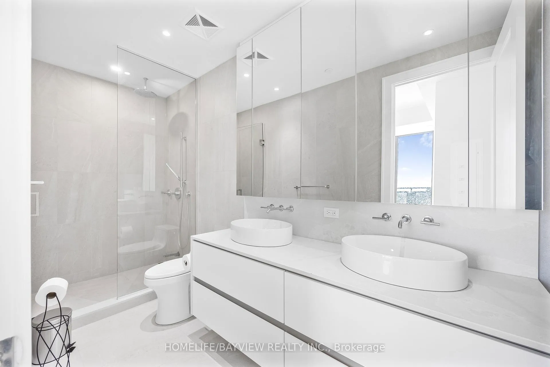 Photo 17 of Unit 604, 2 Forest Hill Road, Toronto, Casa Loma — HOMEH