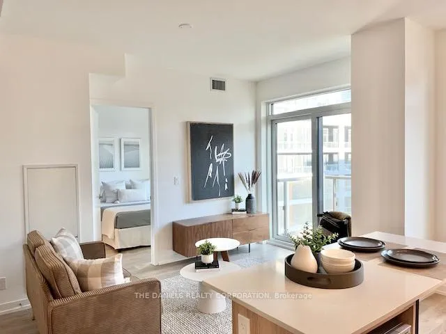 Photo 6 of Unit 506, 8 Beverley Glen Boulevard, Vaughan, Beverley Glen — HOMEH