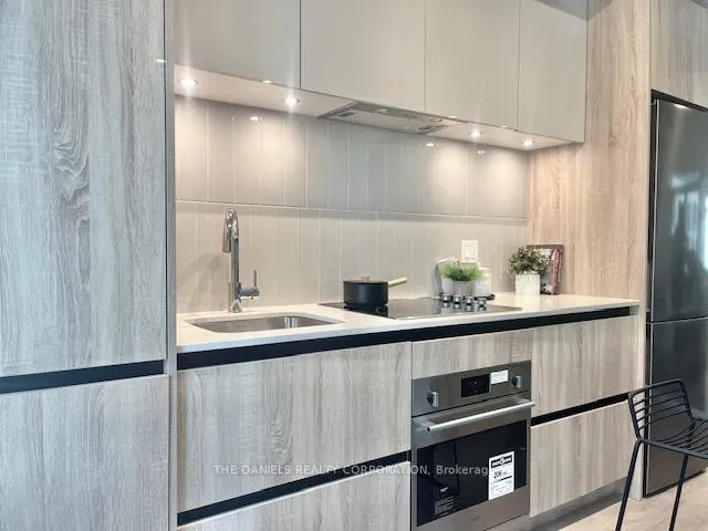 Photo 10 of Unit 506, 8 Beverley Glen Boulevard, Vaughan, Beverley Glen — HOMEH