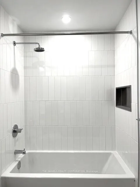 Photo 18 of Unit 506, 8 Beverley Glen Boulevard, Vaughan, Beverley Glen — HOMEH