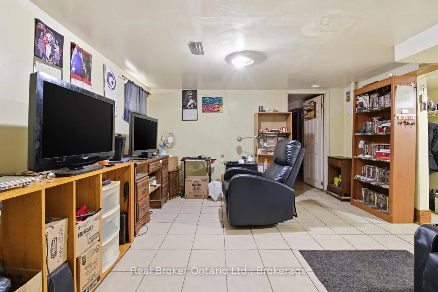Photo 6 of 307 Wallace Avenue S, Welland, Lincoln/Crowland — HOMEH