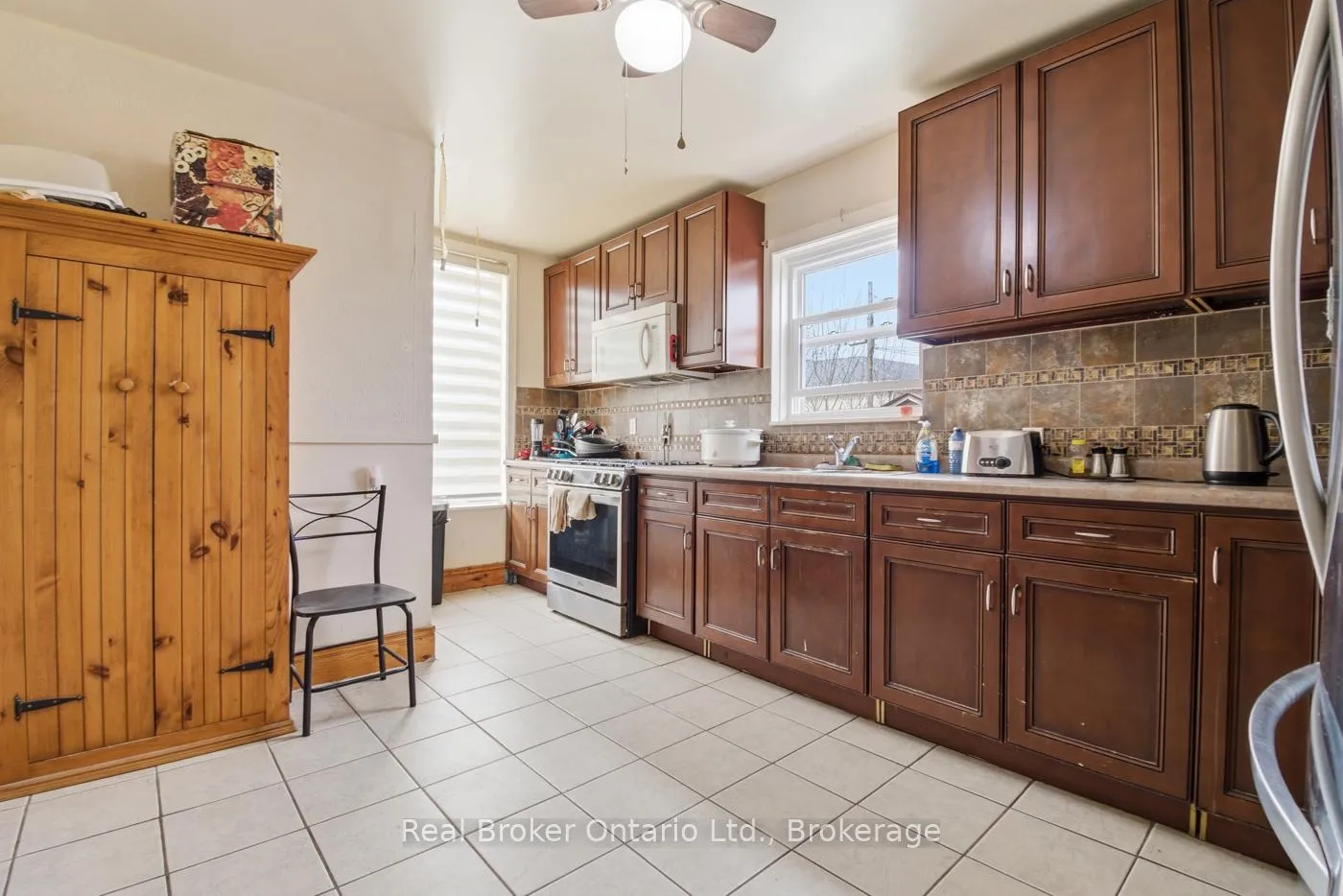 Photo 14 of 307 Wallace Avenue S, Welland, Lincoln/Crowland — HOMEH