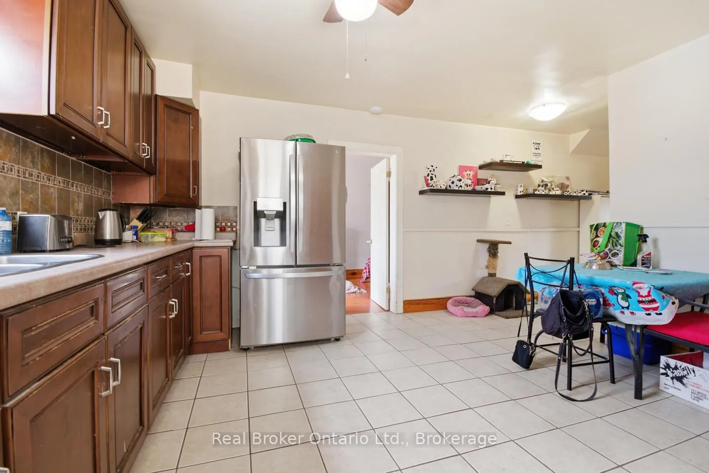 Photo 35 of 307 Wallace Avenue S, Welland, Lincoln/Crowland — HOMEH