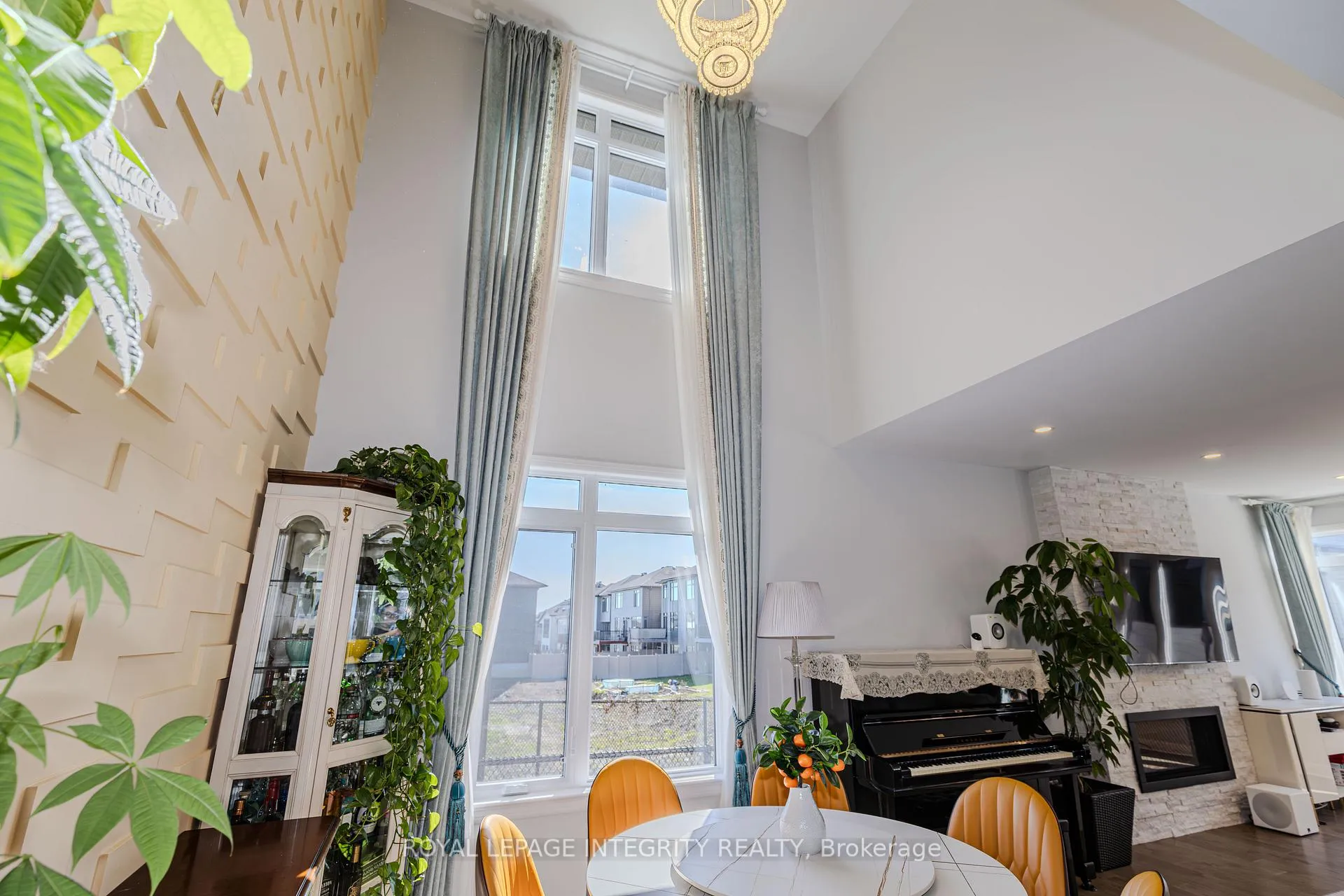 Photo 6 of 238 Ketchikan Crescent, Ottawa, Kanata - Kanata Lakes/Heritage Hills — HOMEH