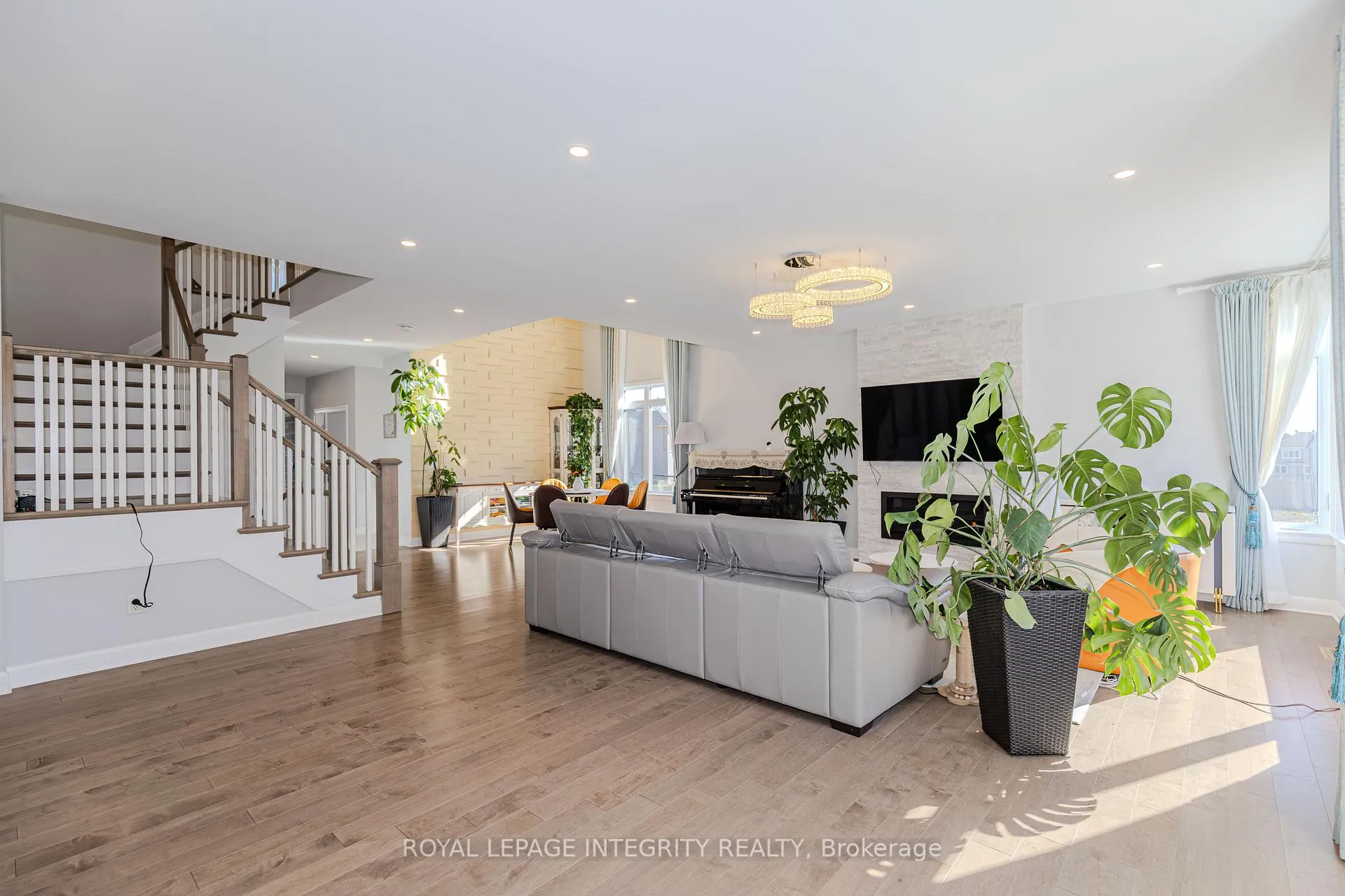Photo 18 of 238 Ketchikan Crescent, Ottawa, Kanata - Kanata Lakes/Heritage Hills — HOMEH