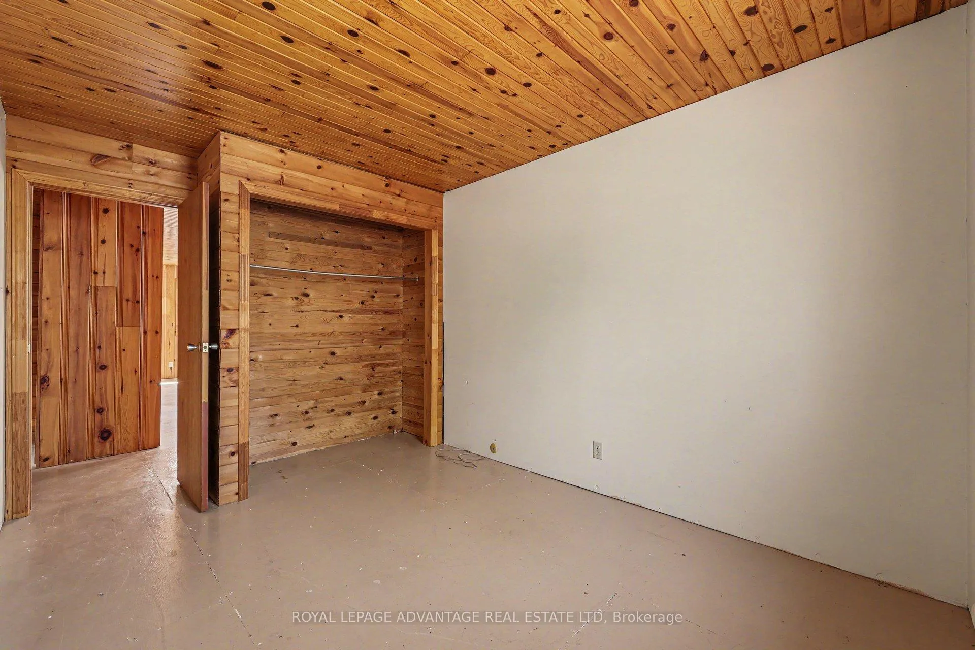 Photo 17 of 907 Lakeshore Boulevard, Tay Valley, Bathurst/Burgess & Sherbrooke (North Burgess) Twp — HOMEH