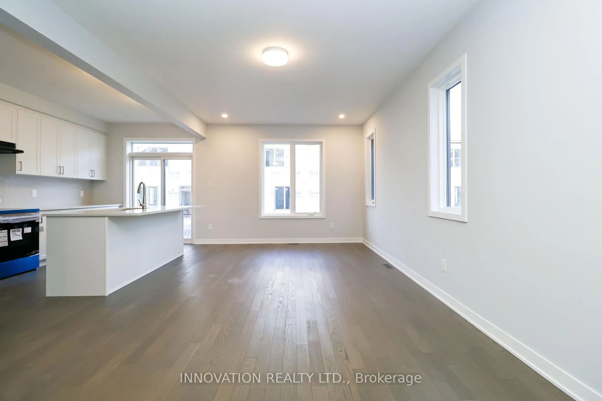 Photo 4 of 1033 Elixir Place, Ottawa, Kanata - Rural Kanata (Central) — HOMEH