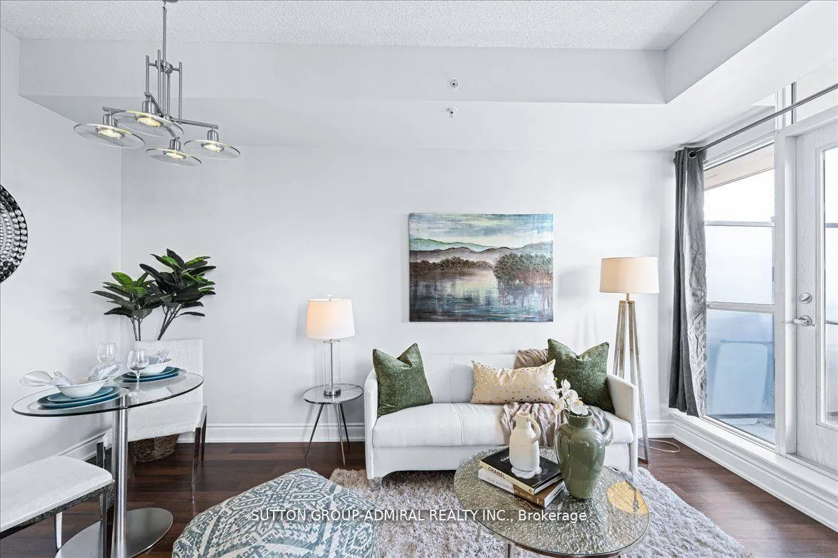 Photo 6 of Unit 312, 2396 Major Mackenzie Drive, Vaughan, Maple — HOMEH