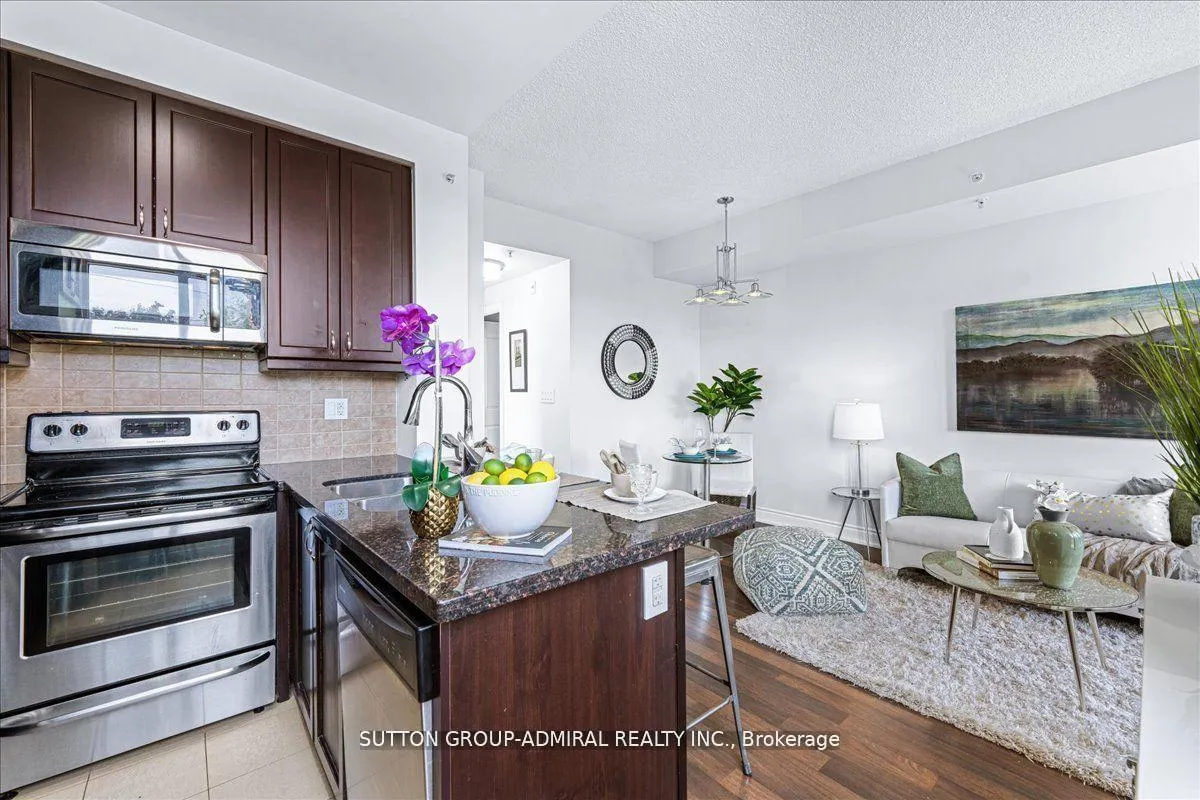 Photo 8 of Unit 312, 2396 Major Mackenzie Drive, Vaughan, Maple — HOMEH