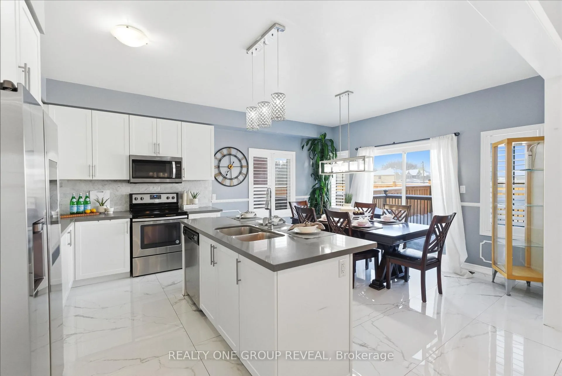 Photo 10 of 238 Crombie Street, Clarington, Bowmanville — HOMEH
