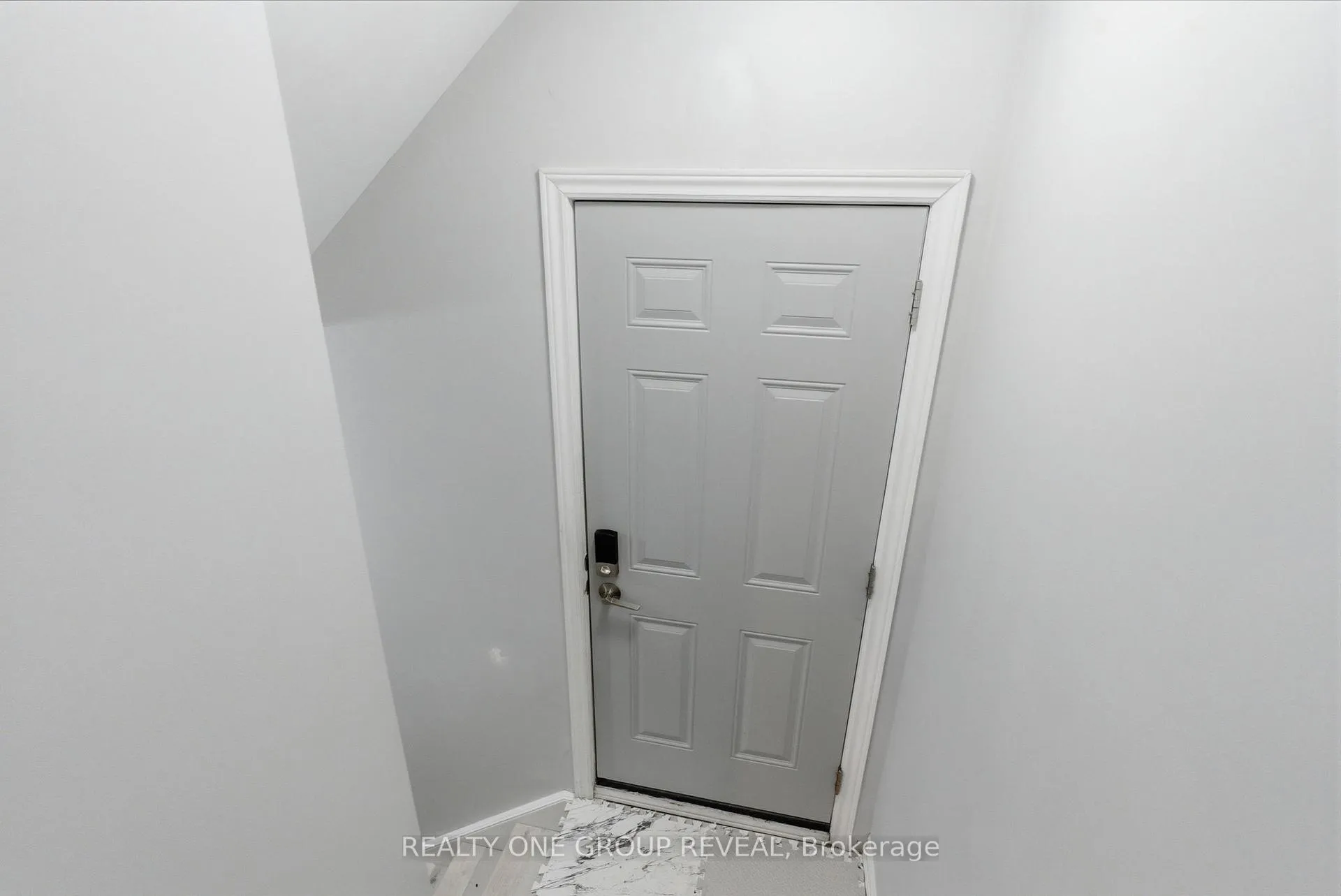 Photo 28 of 238 Crombie Street, Clarington, Bowmanville — HOMEH
