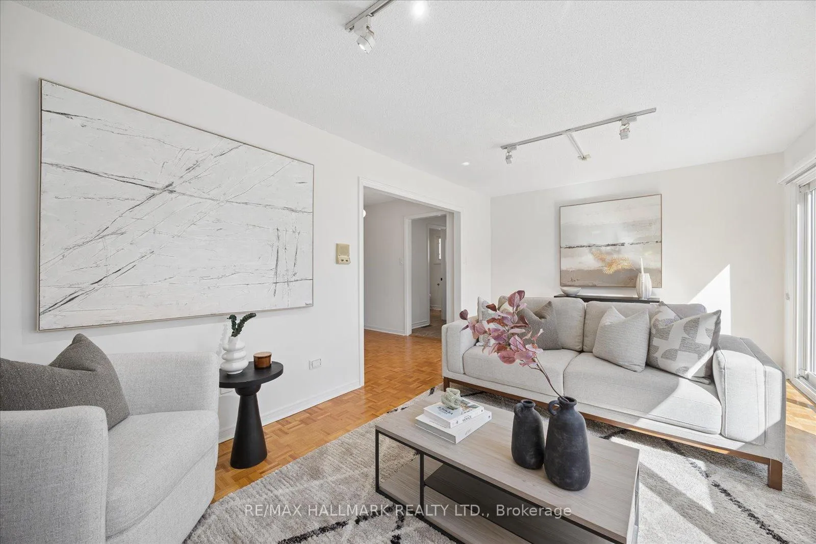Photo 29 of 40 Ashland Crescent, Markham, Sherwood-Amberglen — HOMEH