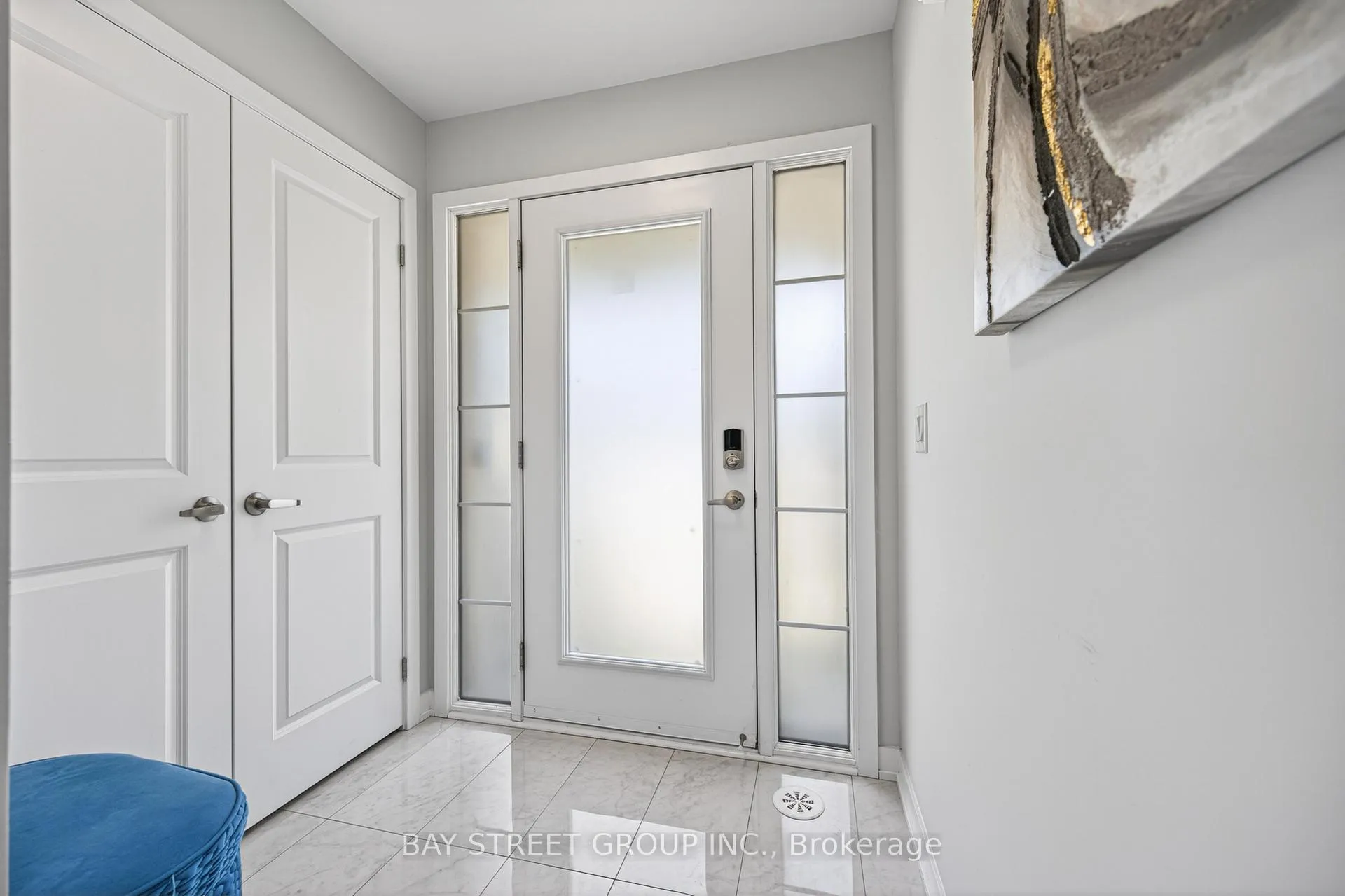 Photo 3 of 1 William Shearn Crescent, Markham, Angus Glen — HOMEH