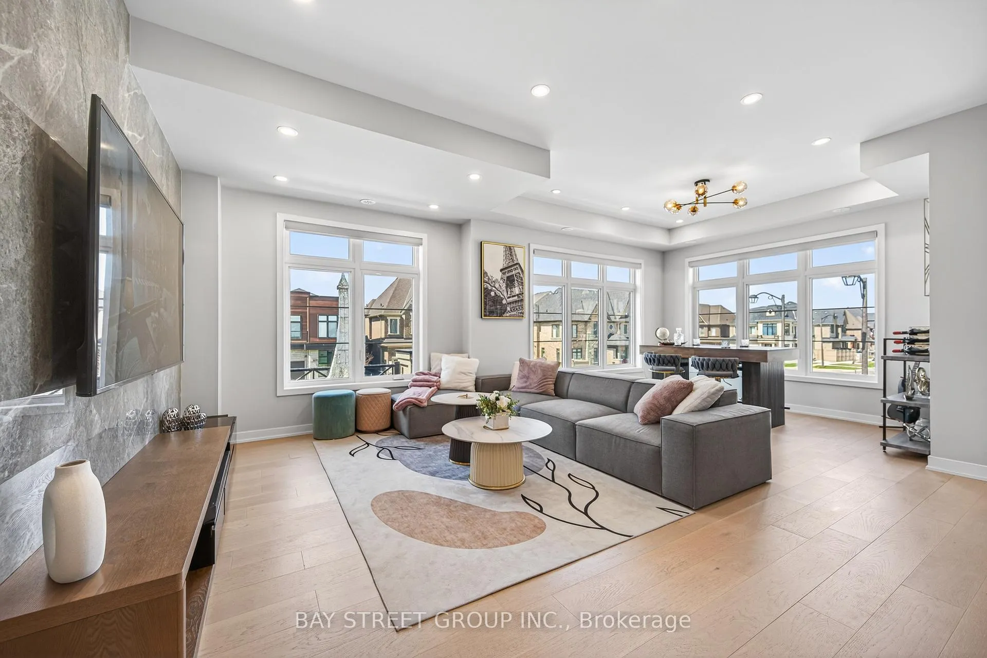 Photo 8 of 1 William Shearn Crescent, Markham, Angus Glen — HOMEH