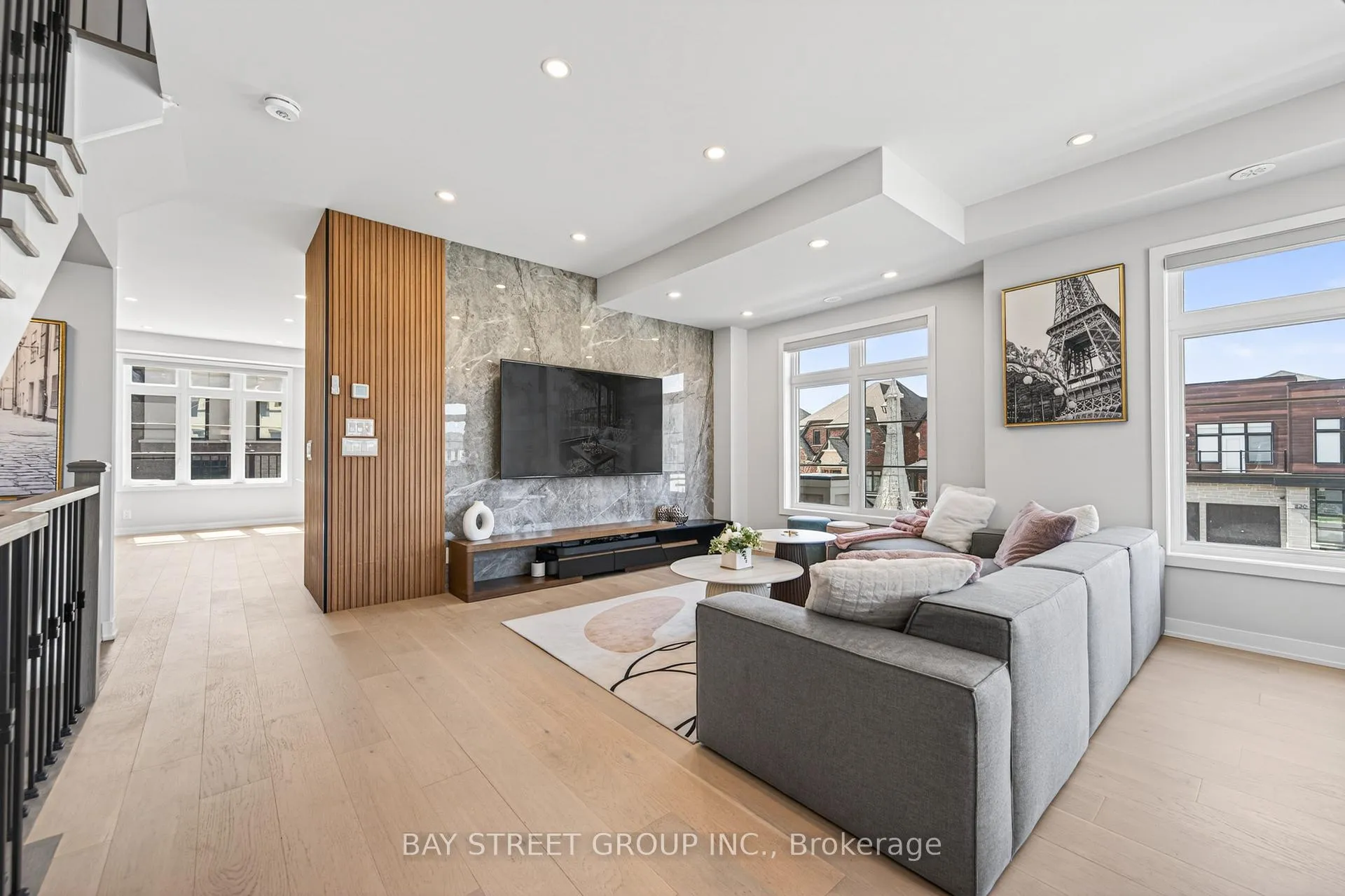 Photo 9 of 1 William Shearn Crescent, Markham, Angus Glen — HOMEH