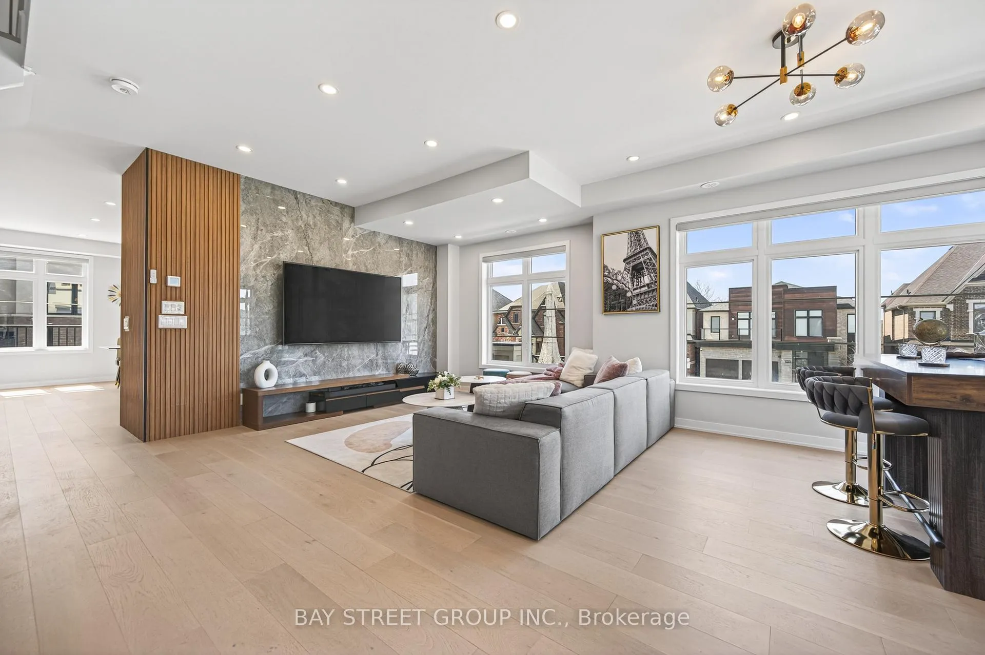 Photo 11 of 1 William Shearn Crescent, Markham, Angus Glen — HOMEH