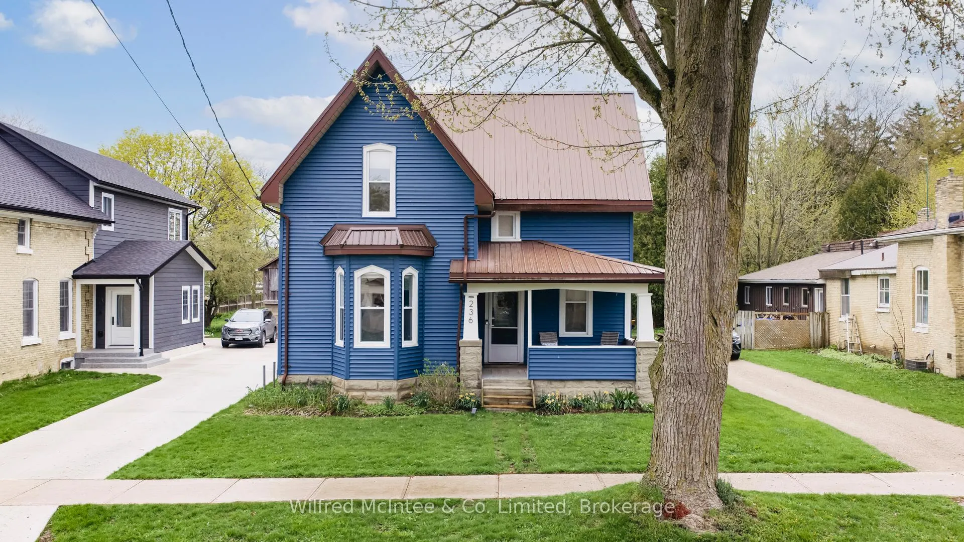 Photo 2 of 236 Andrew Street, South Huron, Exeter — HOMEH