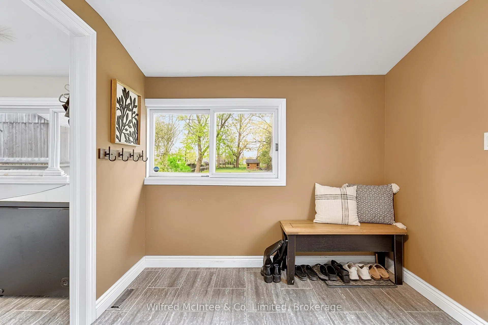 Photo 5 of 236 Andrew Street, South Huron, Exeter — HOMEH
